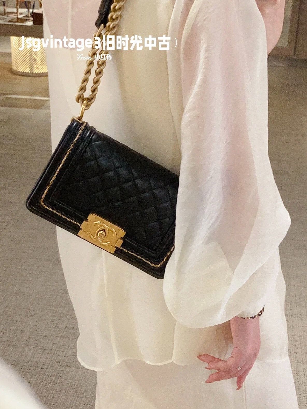 Chanel Pre-loved Bag Very good condition Size ONE SIZE - 9 Thumbnail