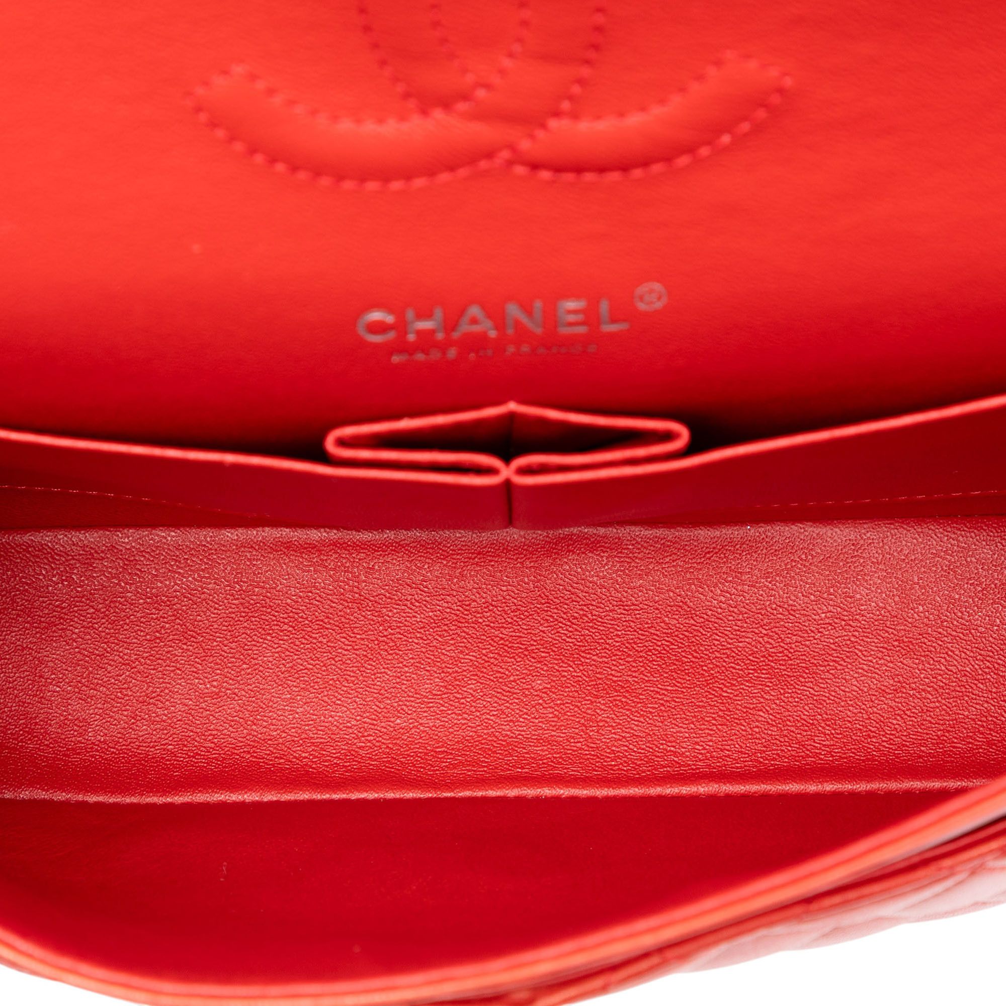 Chanel Chanel Medium Classic Lambskin Double Flap Size ONE SIZE - 4 Thumbnail