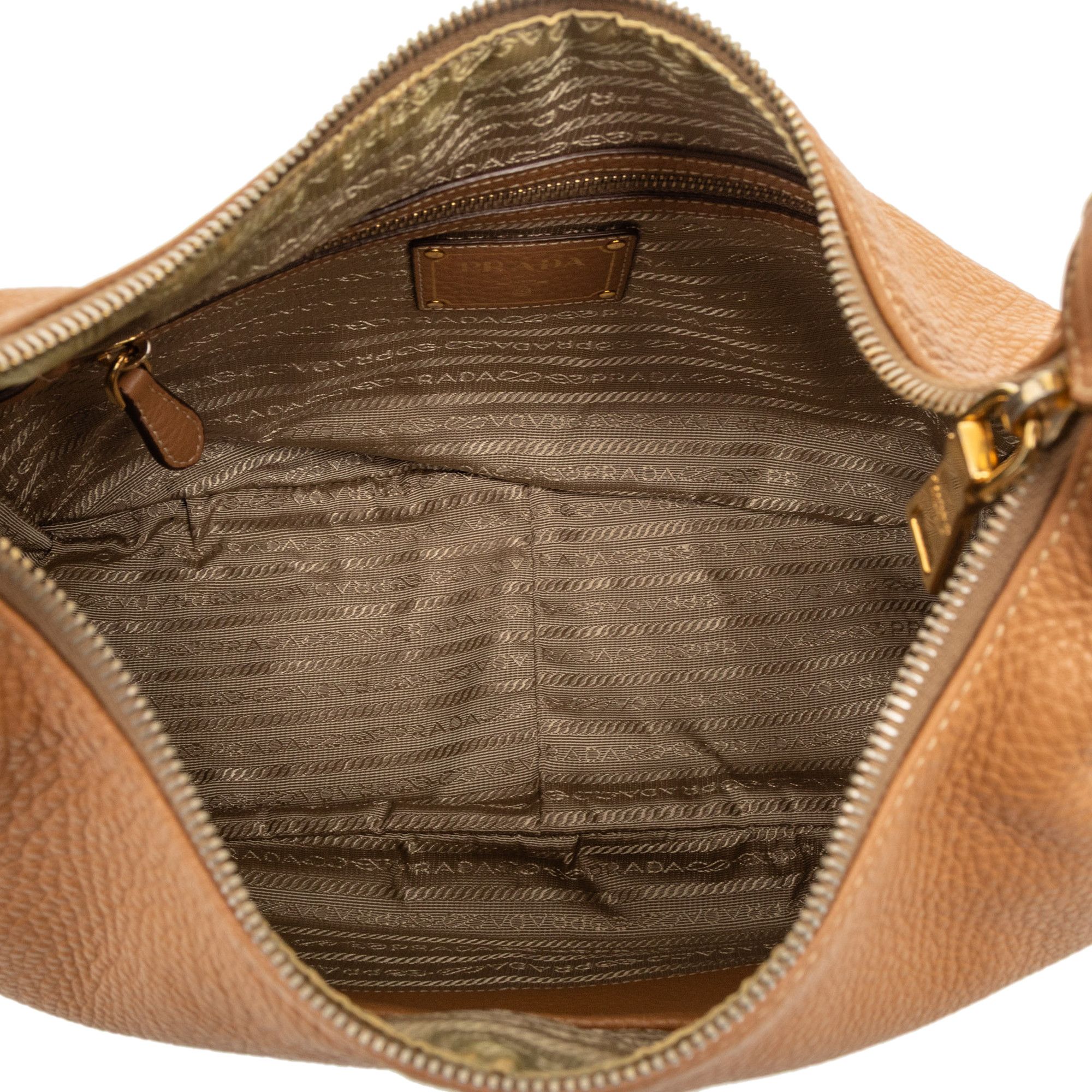 Prada Prada Vitello Daino Shoulder Bag Size ONE SIZE - 4 Thumbnail