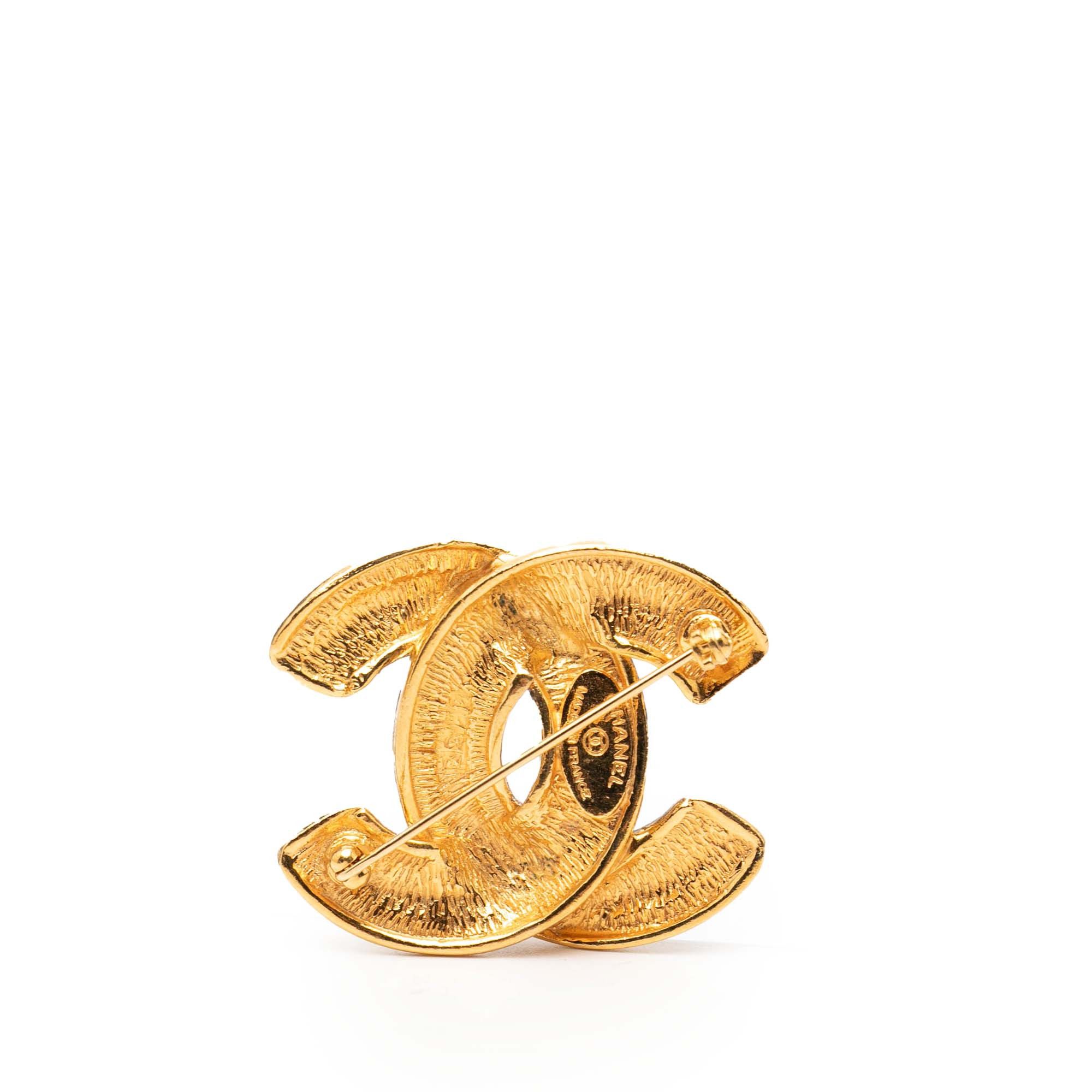 Chanel Chanel CC Quilted Gold Plated Brooch Size ONE SIZE - 2 Thumbnail