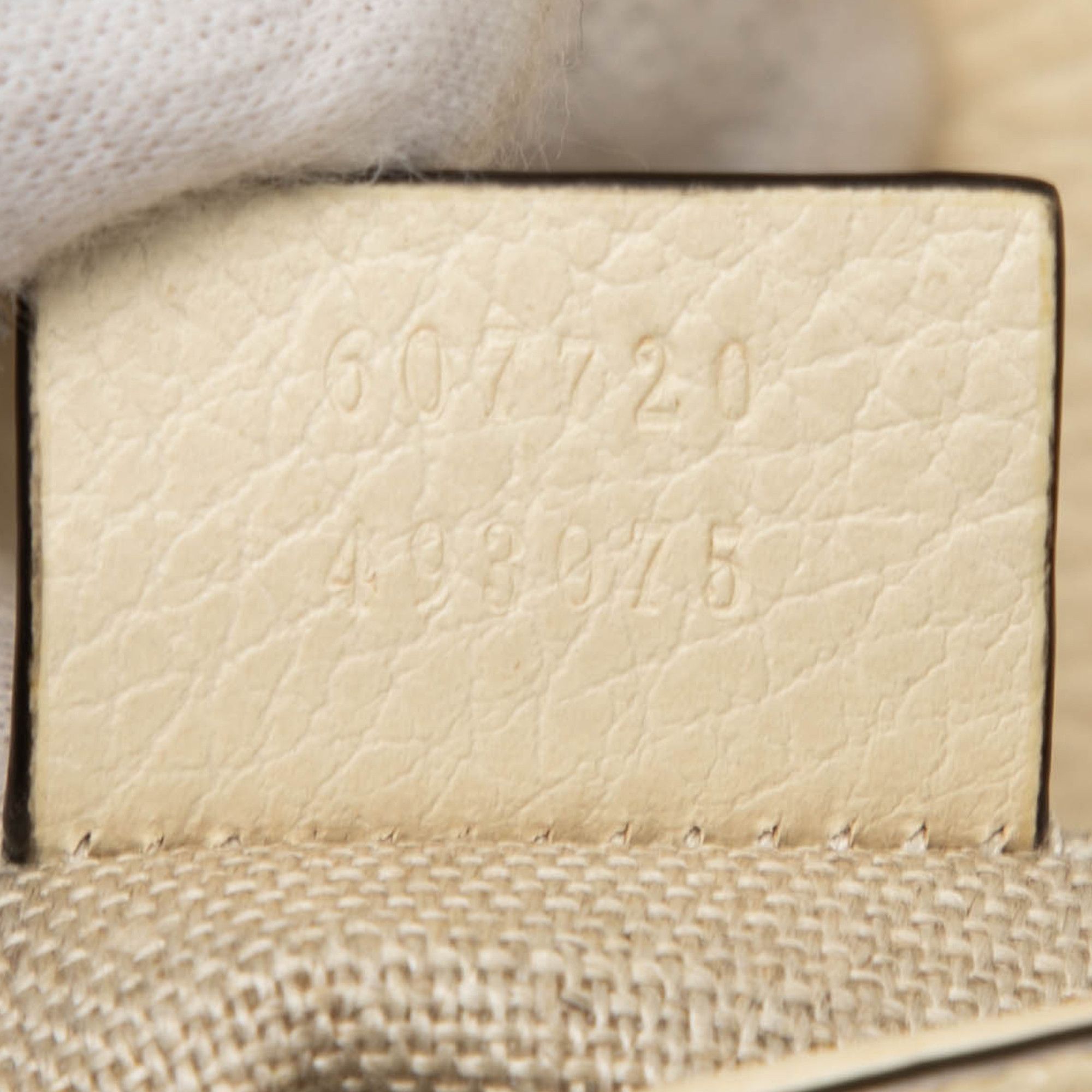 Gucci Gucci Small Dollar Calfskin Interlocking G Crossbody Size ONE SIZE - 6 Thumbnail