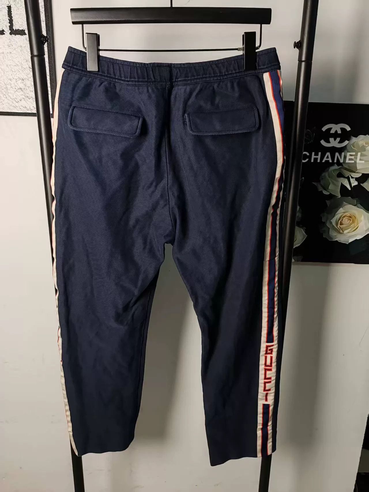 Gucci Gucci Logo Track Pants for Men Size US 30 / EU 46 - 2 Thumbnail
