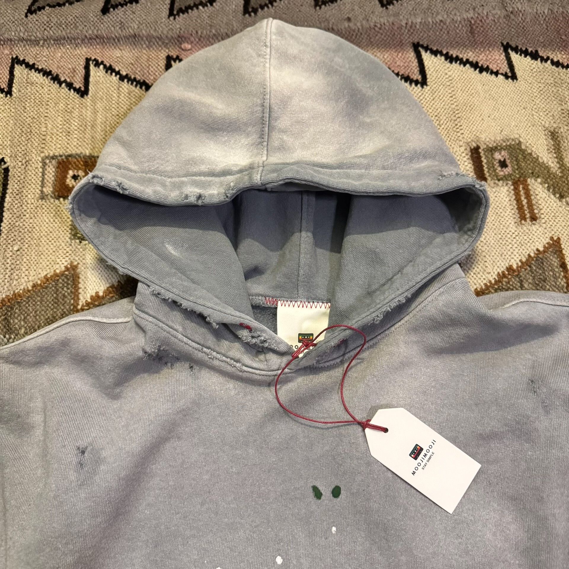 MOOJIMOOJIUS Classic Hoodie in Street Grey Size US M / EU 48-50 / 2 - 2 Thumbnail