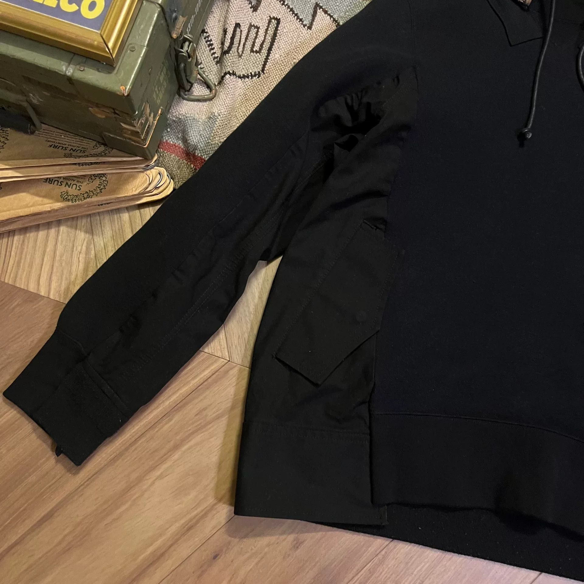 Comme des Garcons Japanese Sacai Hoodie Remake Deconstruction Size US L / EU 52-54 / 3 - 6 Thumbnail