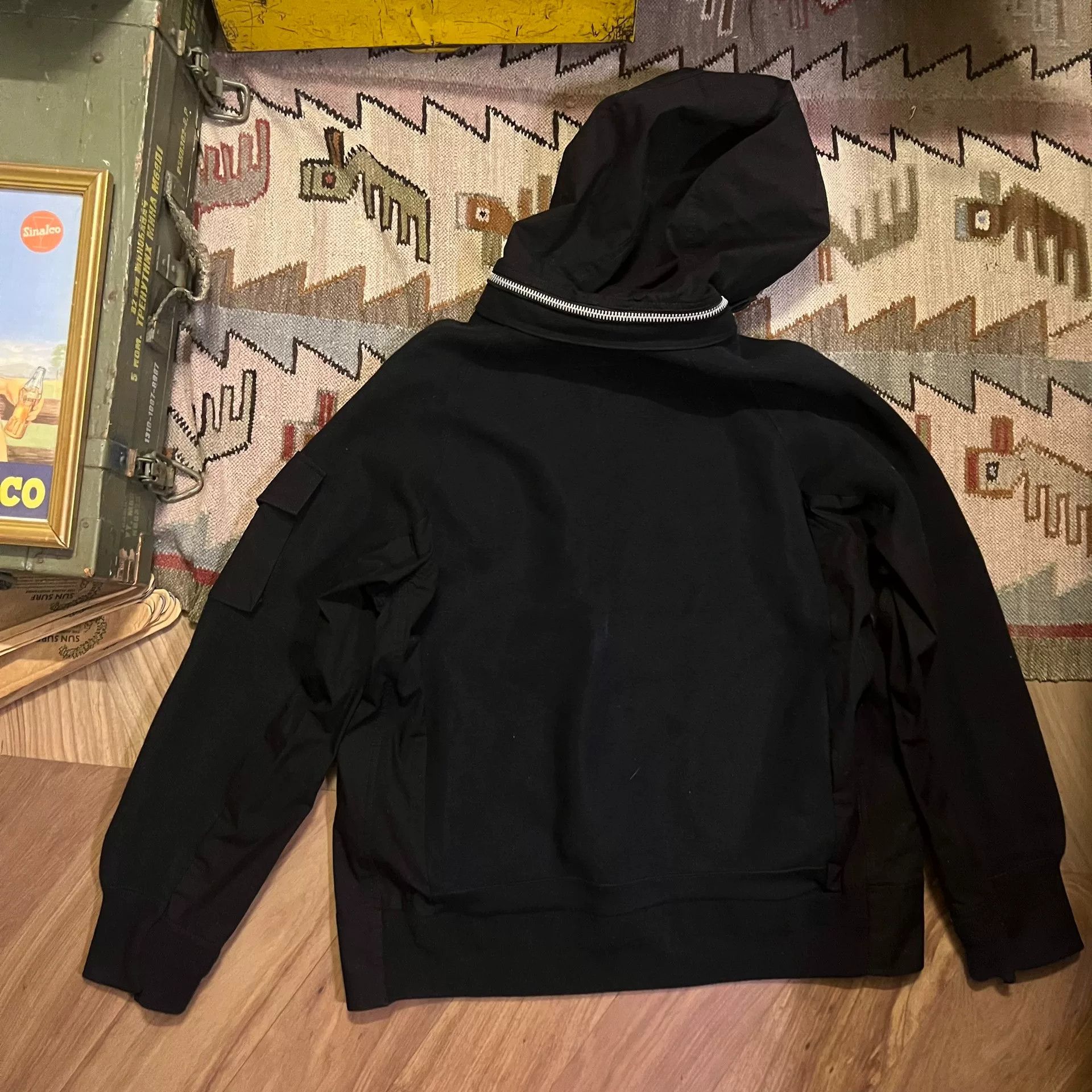 Comme des Garcons Japanese Sacai Hoodie Remake Deconstruction Size US L / EU 52-54 / 3 - 4 Thumbnail