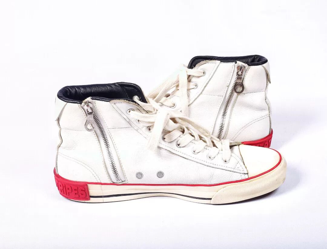 Mastermind Japan Mastermind Japan x Converse Limited Edition Sneakers Size US 9 / EU 42 - 3 Thumbnail