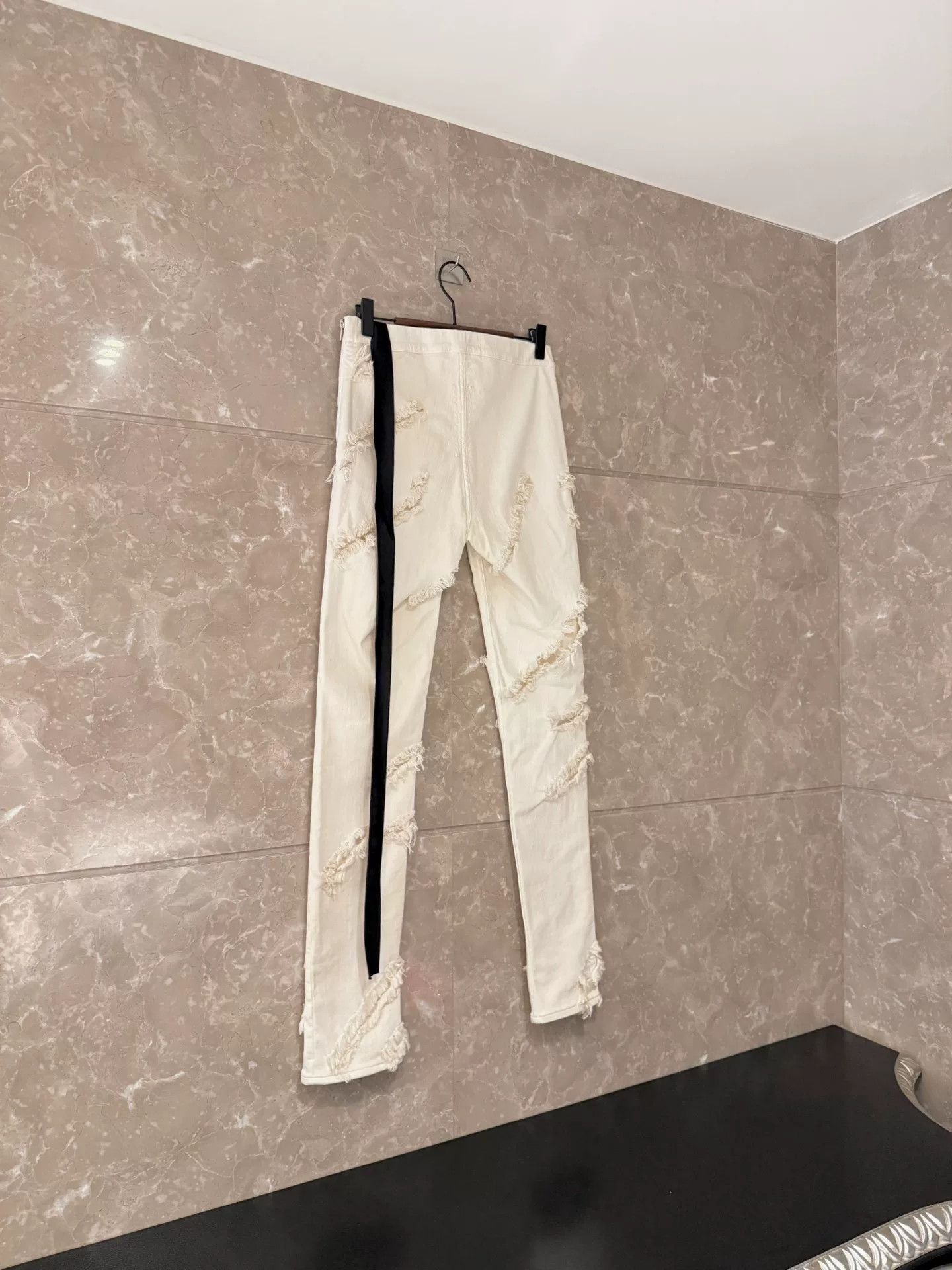 Rick Owens Drkshdw Rick Owens DRKSHDW Distressed Beige Skinny Jeans Size 27" / US 4 / IT 40 - 5 Thumbnail