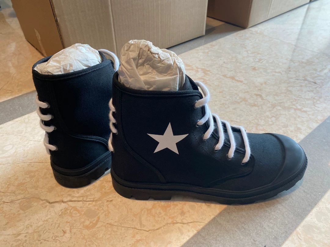 Givenchy Givenchy Men’s High-Top Sneakers Size 42.5 Size US 9.5 / EU 42-43 - 3 Thumbnail