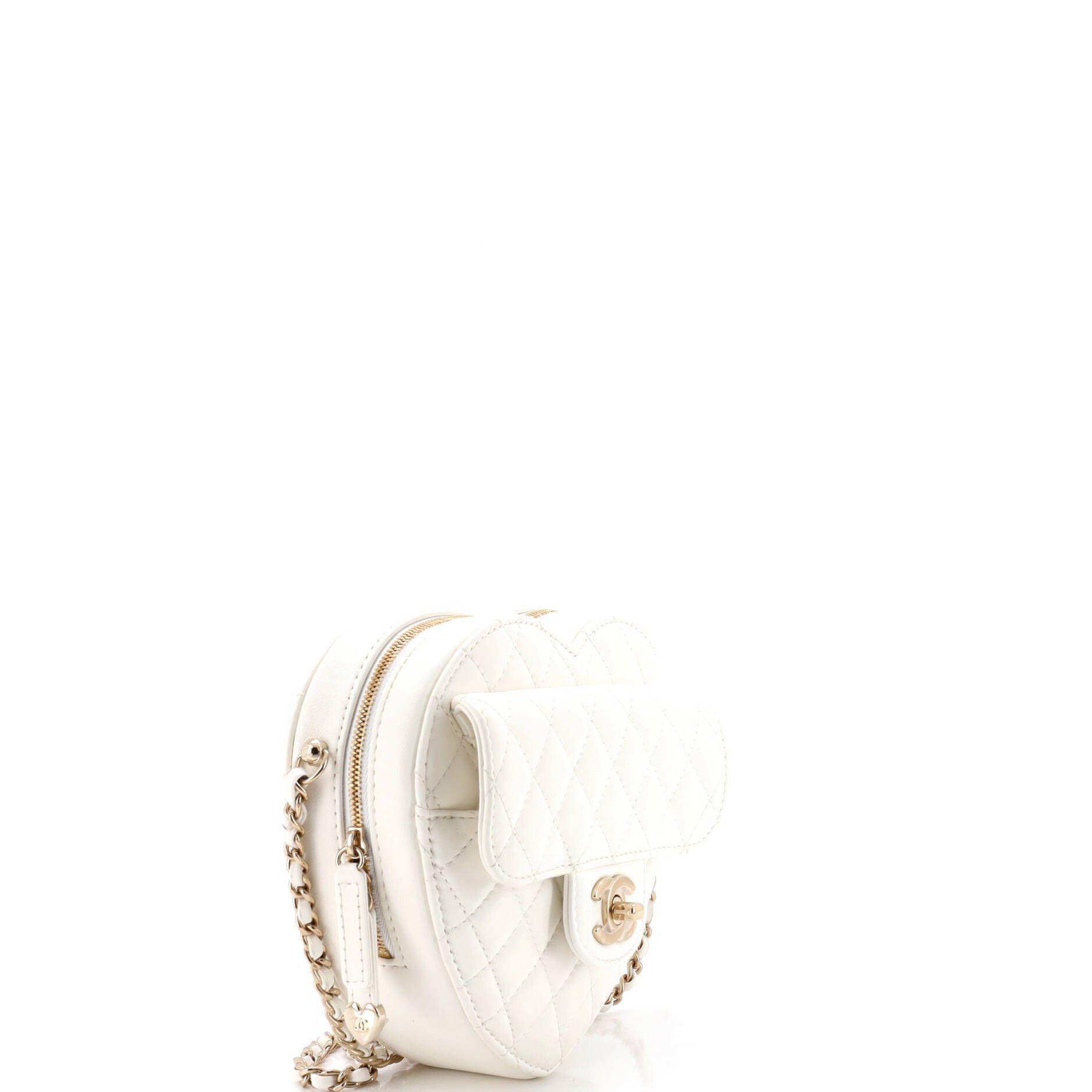 Chanel CC in Love Heart Bag Size ONE SIZE - 2 Thumbnail