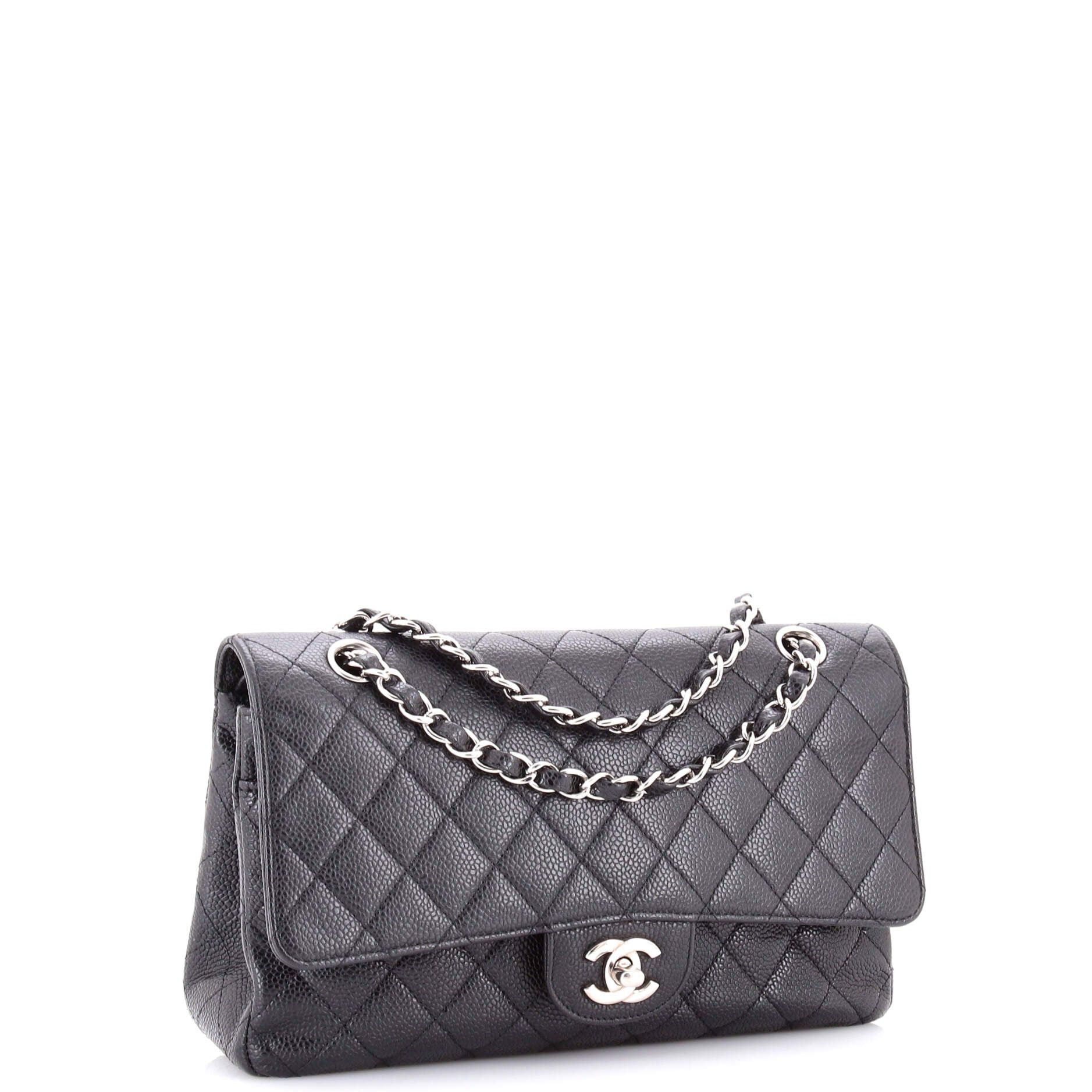 Chanel Vintage Classic Double Flap Bag Size ONE SIZE - 2 Thumbnail