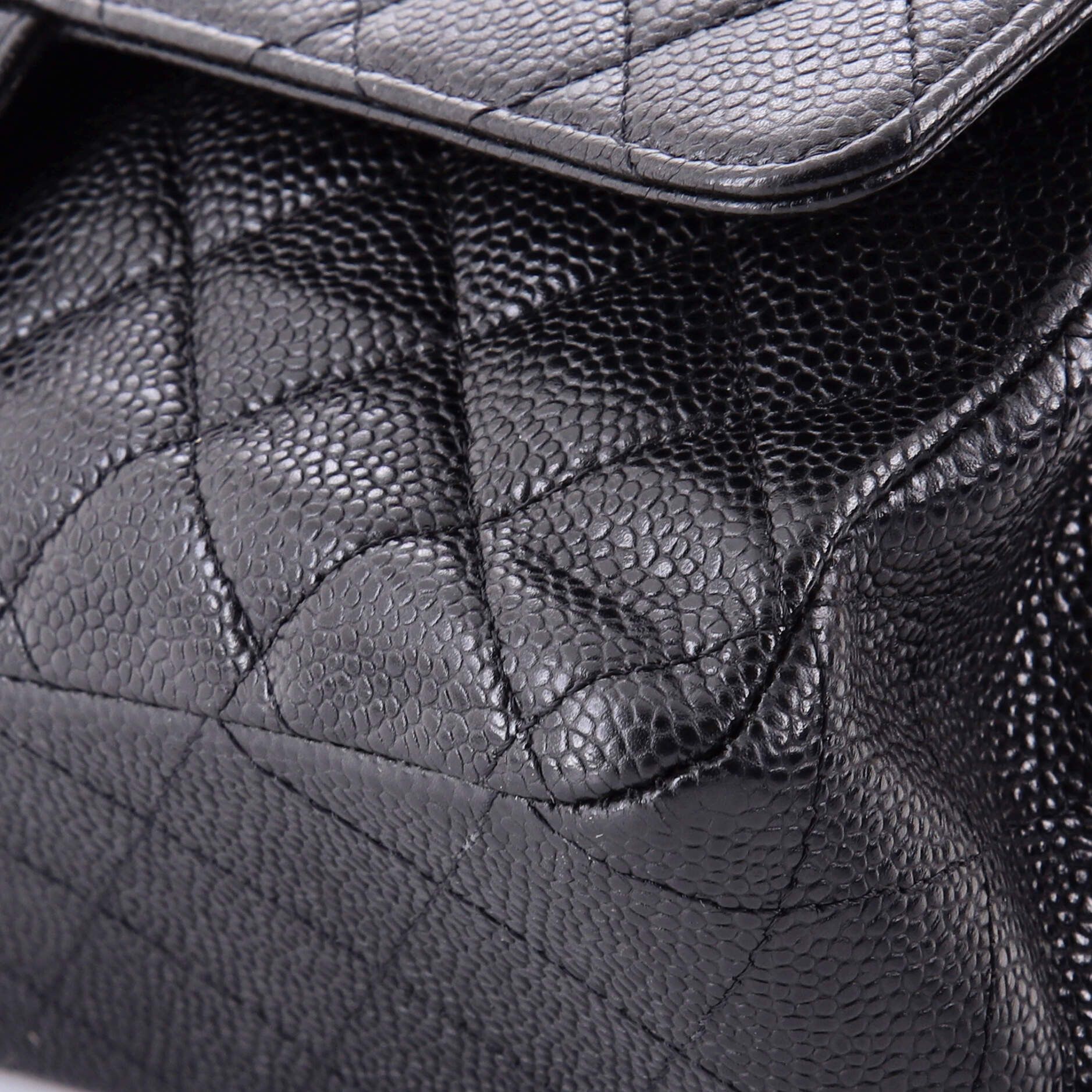 Chanel Vintage Classic Double Flap Bag Size ONE SIZE - 6 Thumbnail