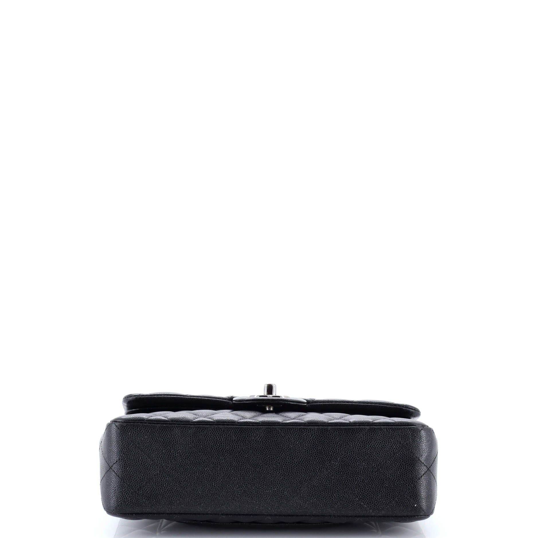 Chanel Classic Double Flap Bag Size ONE SIZE - 4 Thumbnail