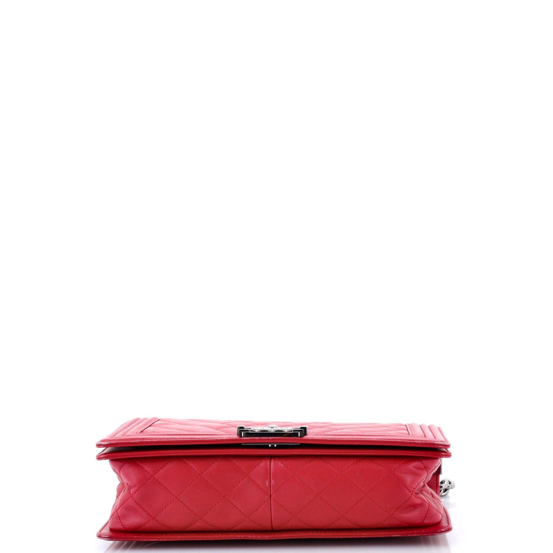 Chanel Boy Flap Bag Size ONE SIZE - 4 Thumbnail