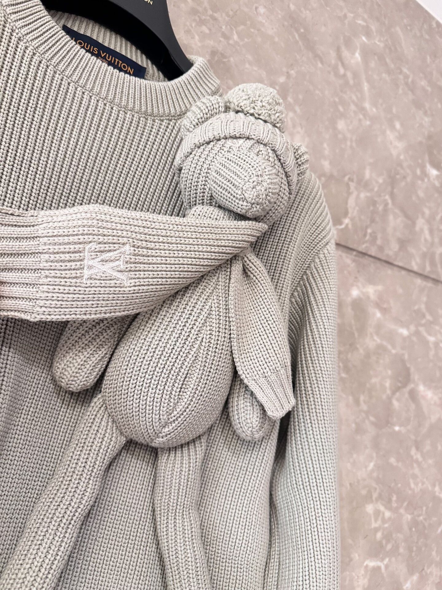 Louis Vuitton Louis Vuitton Teddy Bear Knit Sweater Size S / US 4 / IT 40 - 3 Thumbnail