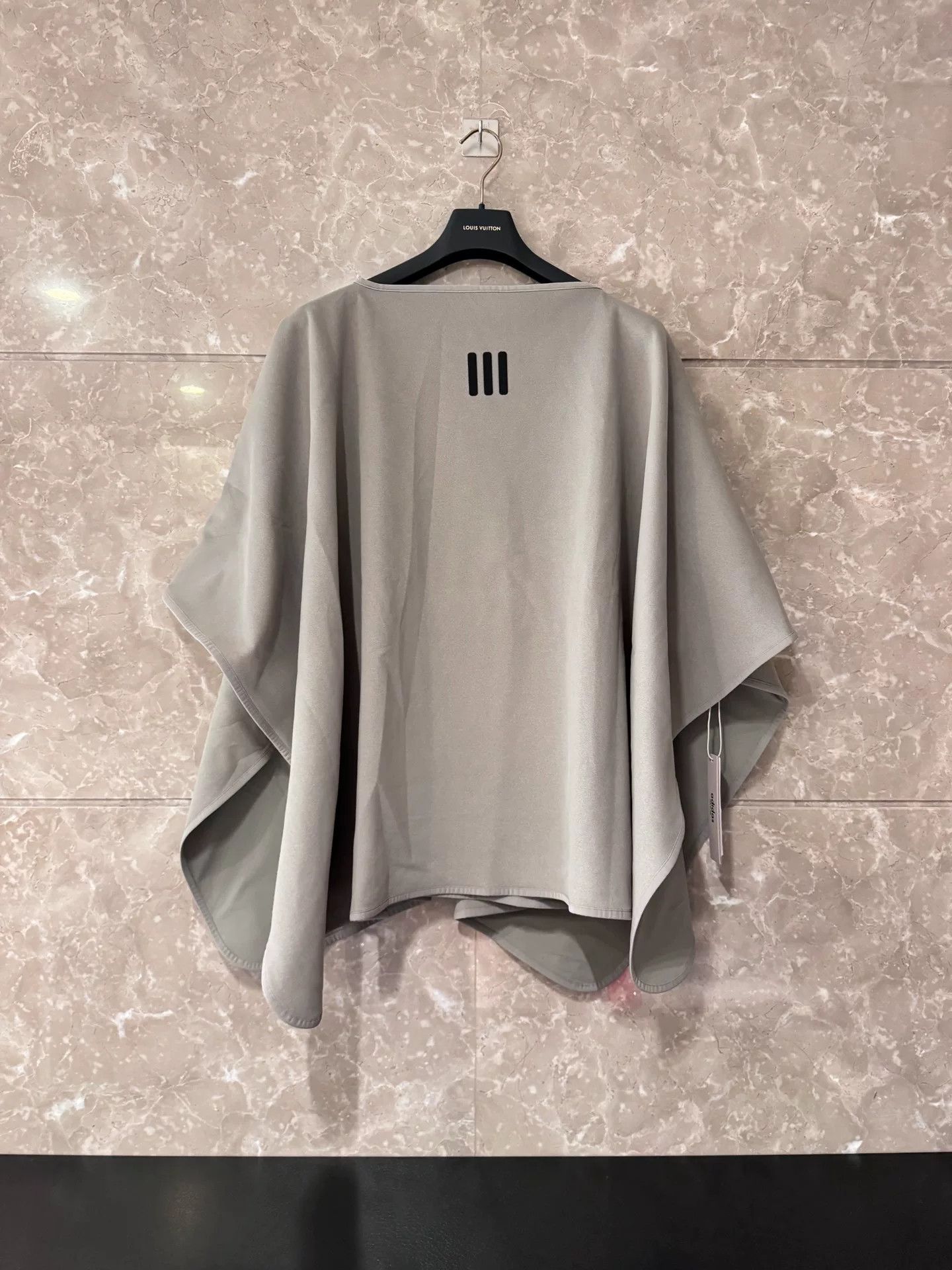 Fear of God Fear of God x Adidas Cape Size US M / EU 48-50 / 2 - 3 Thumbnail