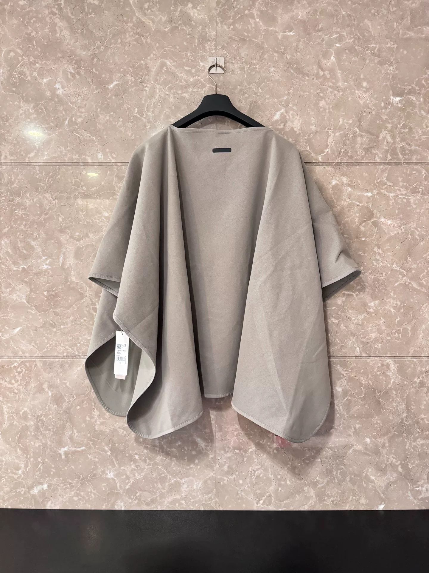 Fear of God Fear of God x Adidas Cape Size US M / EU 48-50 / 2 - 4 Thumbnail