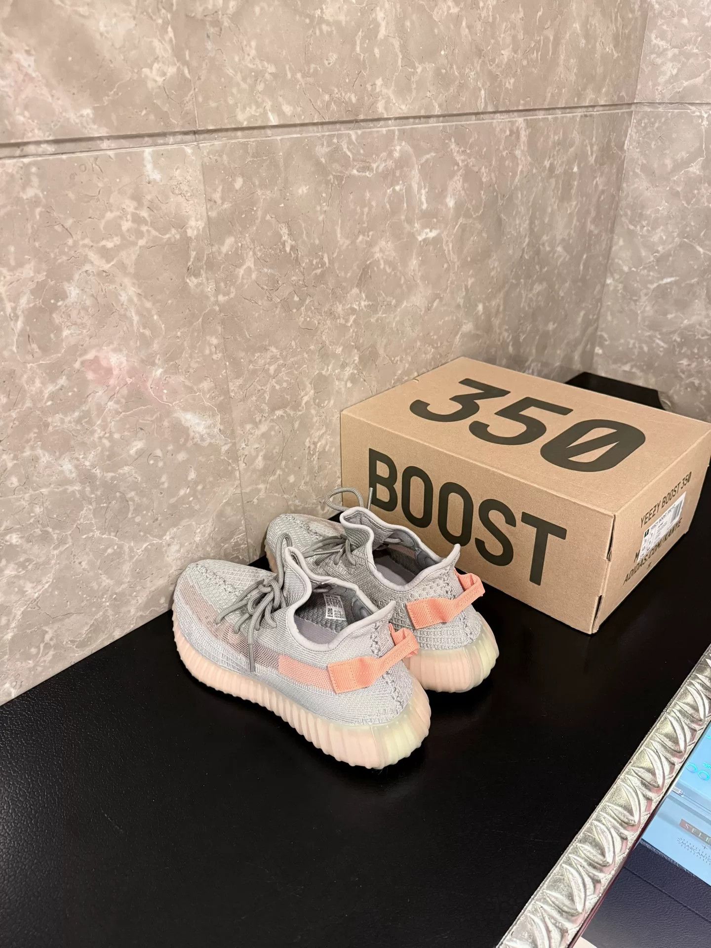 Yeezy Yeezy Boost 350 V2 Gray Orange 3.0 Size US 10 / EU 43 - 2 Thumbnail