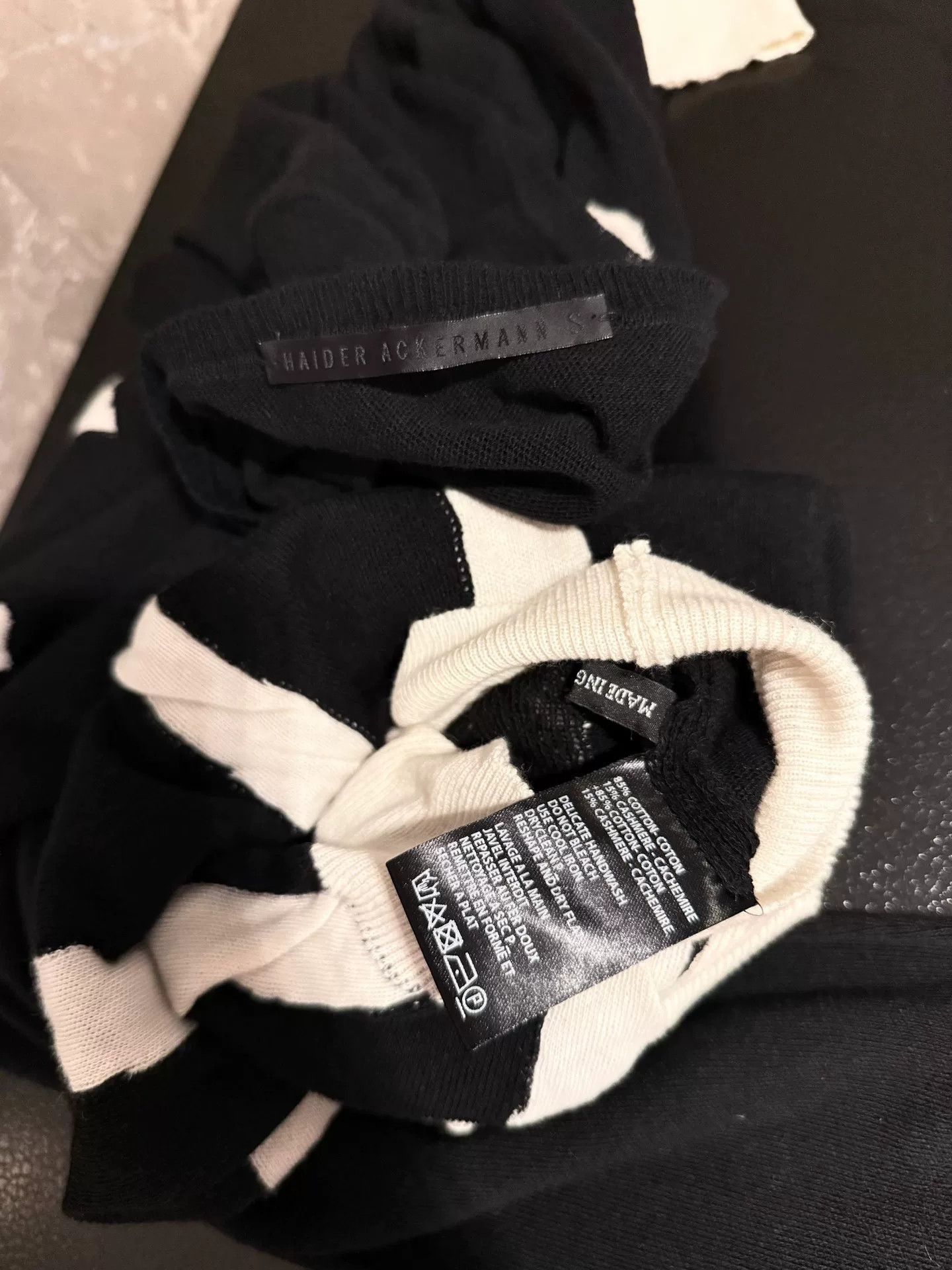 Haider Ackermann Haider Ackermann Black and White Knit Sweater Size US S / EU 44-46 / 1 - 3 Thumbnail