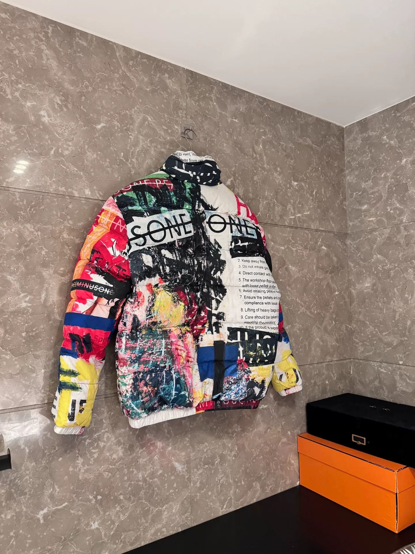 peaceminusone Peaceminusone Graffiti Print Padded Jacket Size US M / EU 48-50 / 2 - 2 Thumbnail