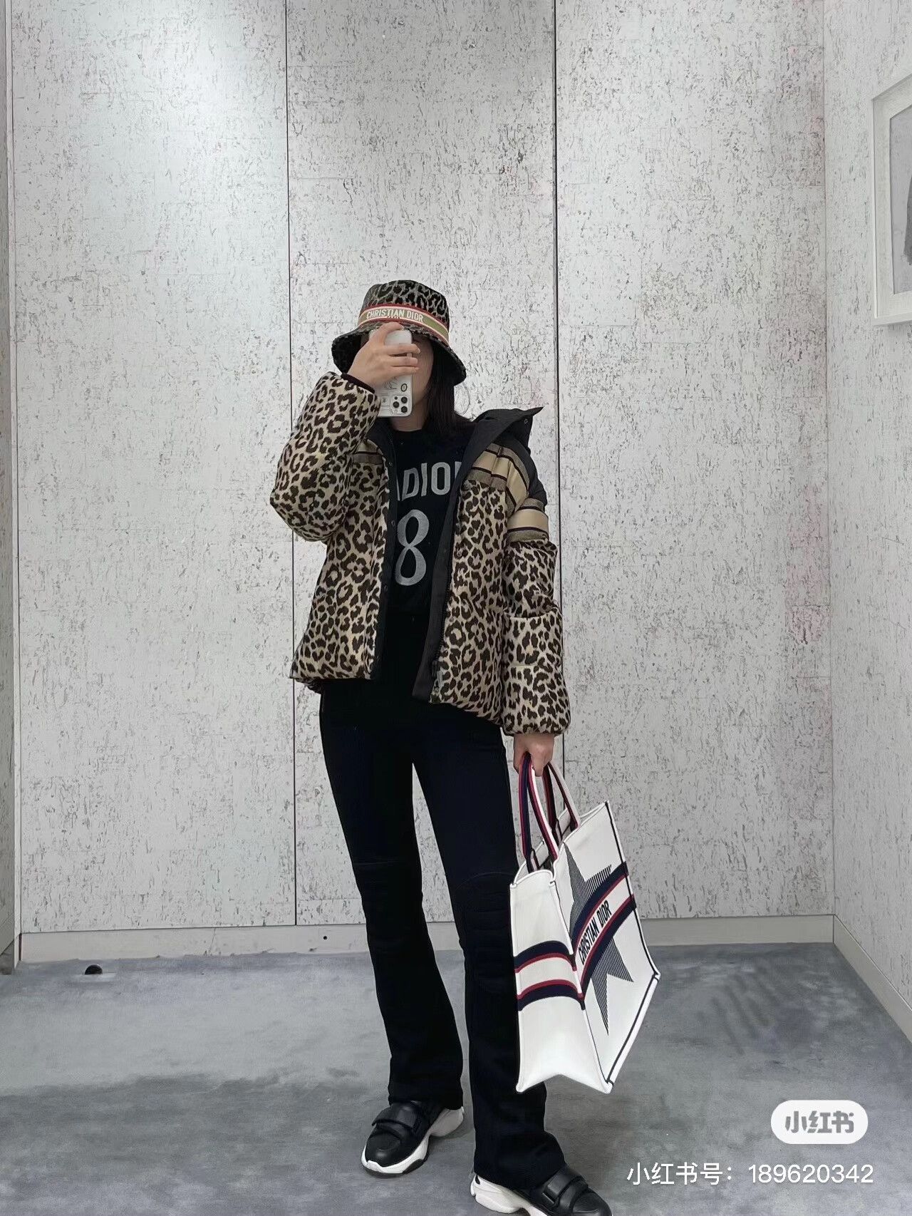Dior Dior Pre-Fall 21 Leopard Print Down Jacket Size XS / US 0-2 / IT 36-38 - 4 Thumbnail