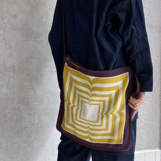 Dries Van Noten Dries Van Noten Dries Van Noten BW241-SCARF217-736 Material Shoulder Bag Textile Shoulder Bag BW241-SCARF217-736 DUTY FREE for USA Size ONE SIZE - 4 Thumbnail