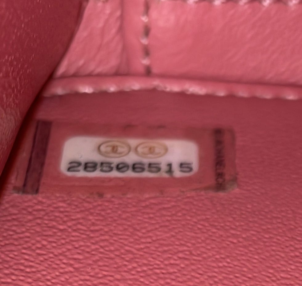 Chanel Filigree Vertical Vanity Case Size ONE SIZE - 7 Thumbnail