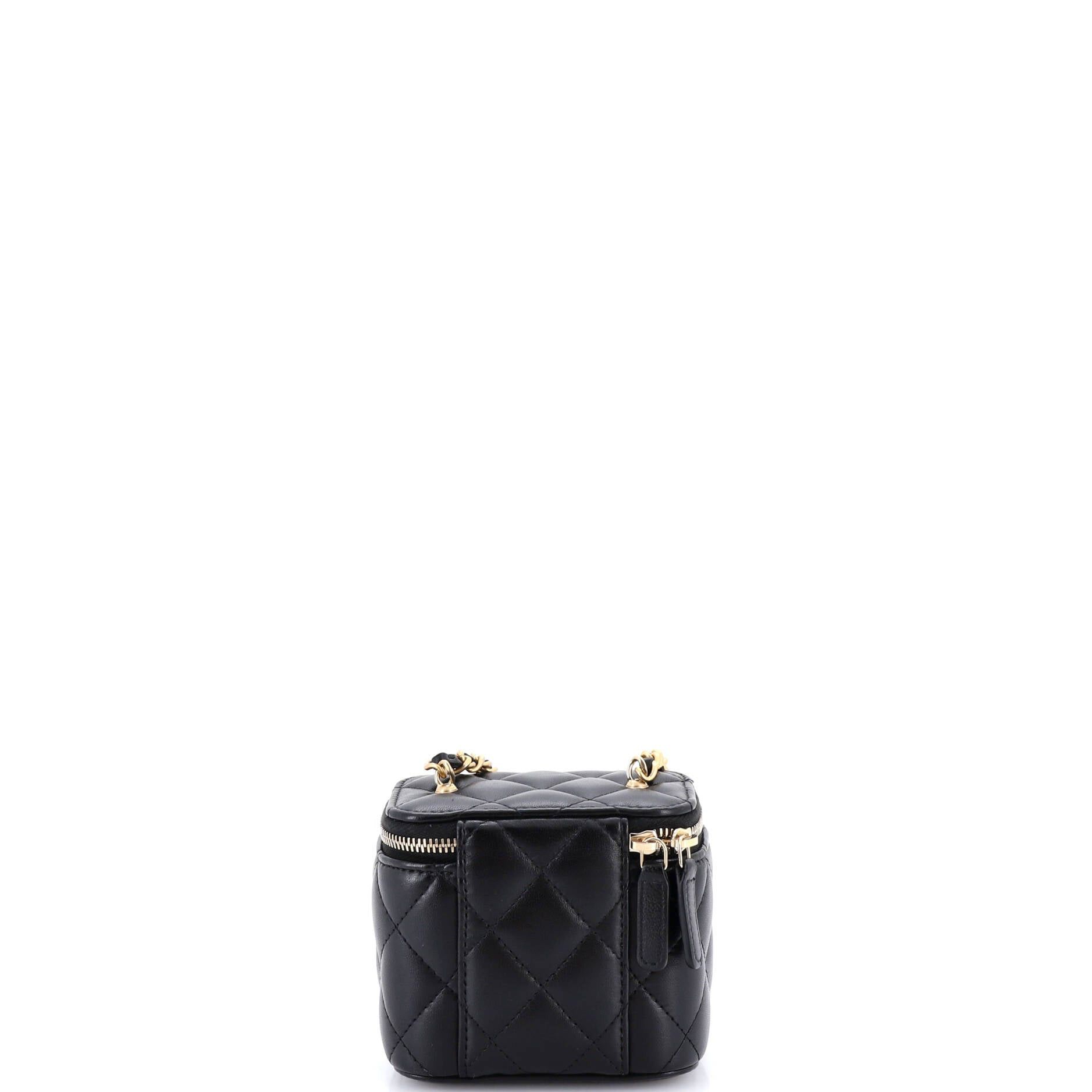 Chanel Pearl Crush Vanity Case with Chain Size ONE SIZE - 4 Thumbnail