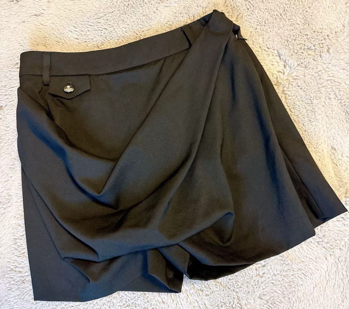 Vivienne Westwood Vivienne Westwood Black Suspended Shorts Size 28" / US 6 / IT 42 - 3 Thumbnail