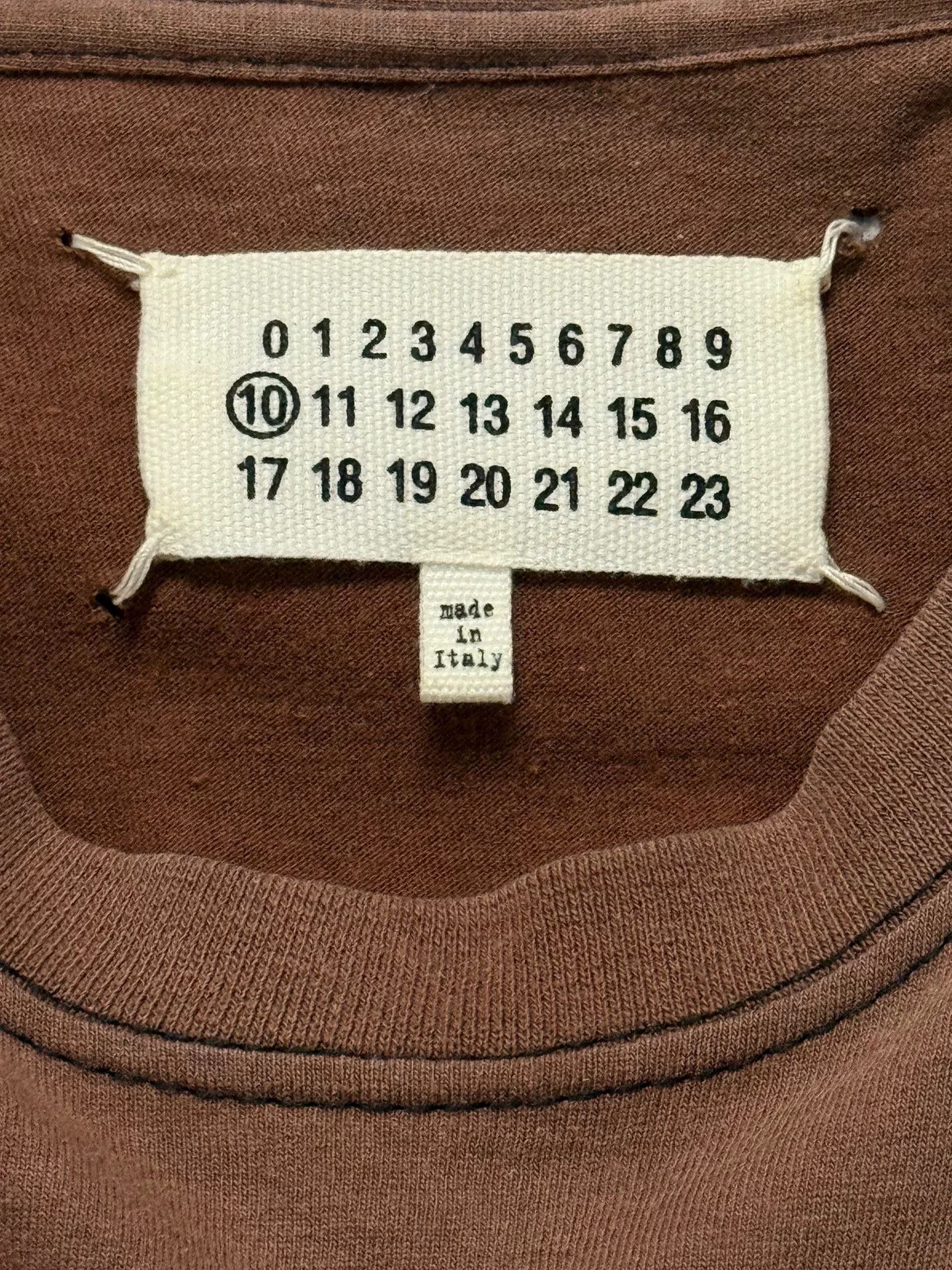 Maison Margiela Maison Martin Margiela Brown Short Sleeve Tee Size US M / EU 48-50 / 2 - 3 Thumbnail