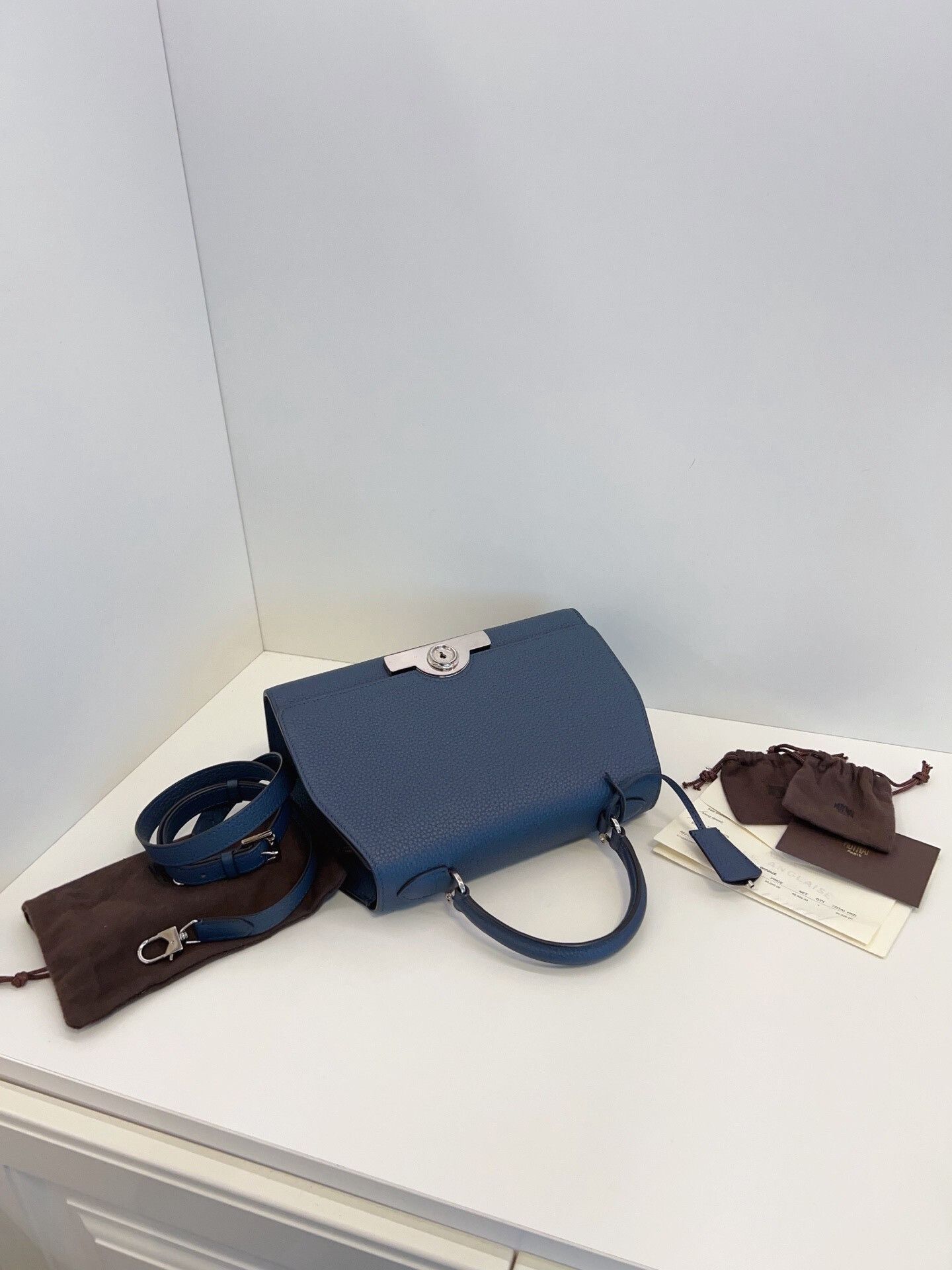 Moynat Pre-loved Bag Very good condition Size ONE SIZE - 4 Thumbnail