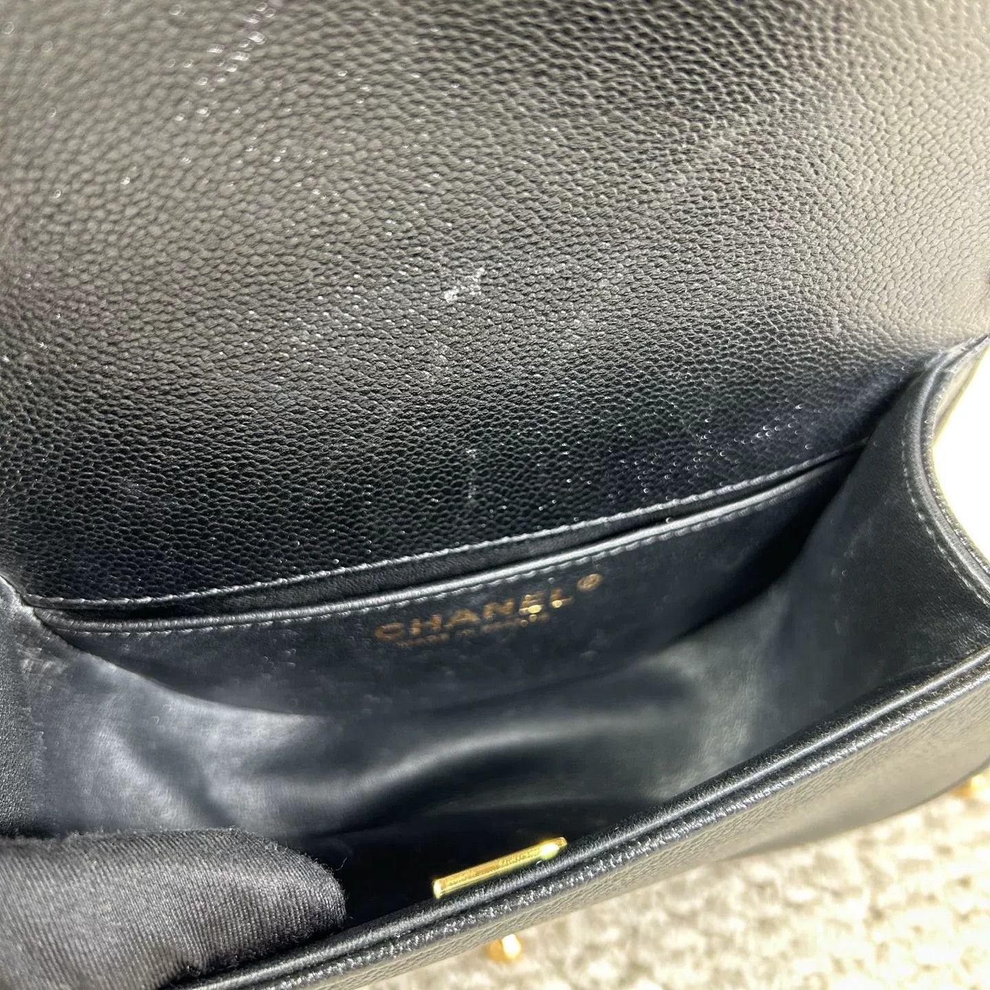 Chanel Pre-loved Bag Very good condition Size ONE SIZE - 3 Thumbnail