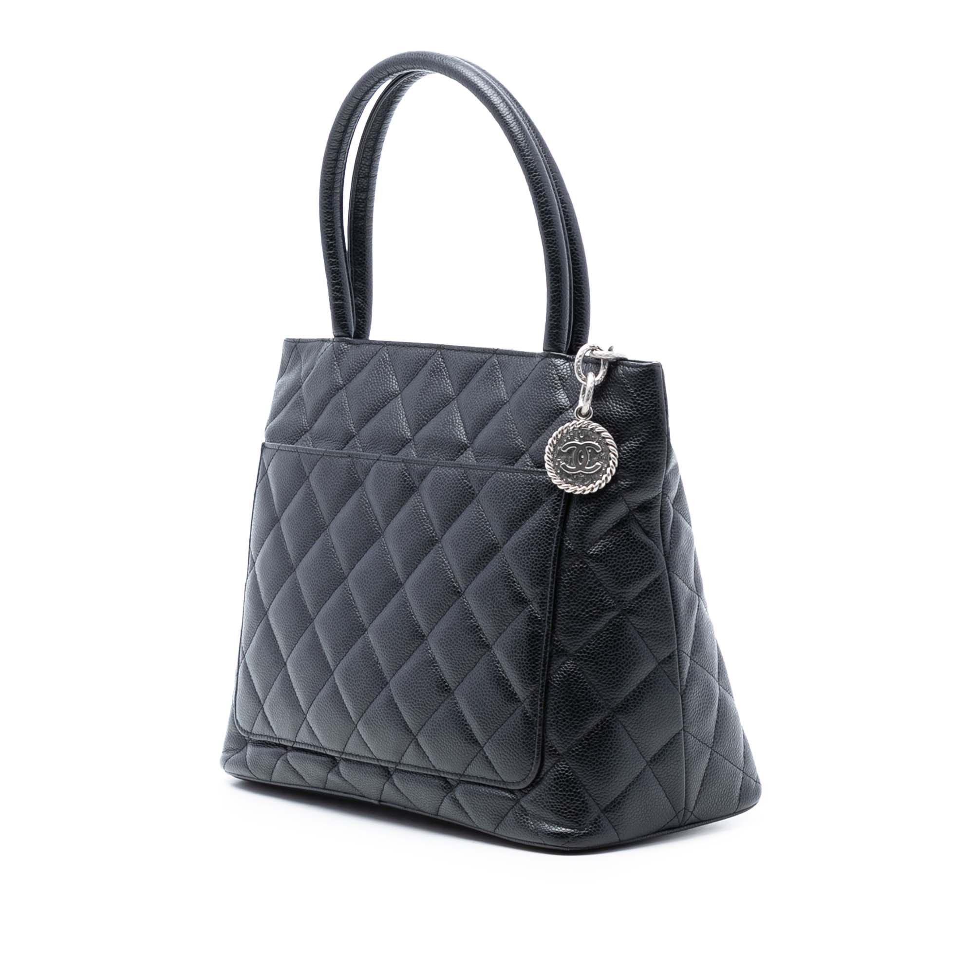 Chanel Chanel Caviar Medallion Tote Size ONE SIZE - 2 Thumbnail