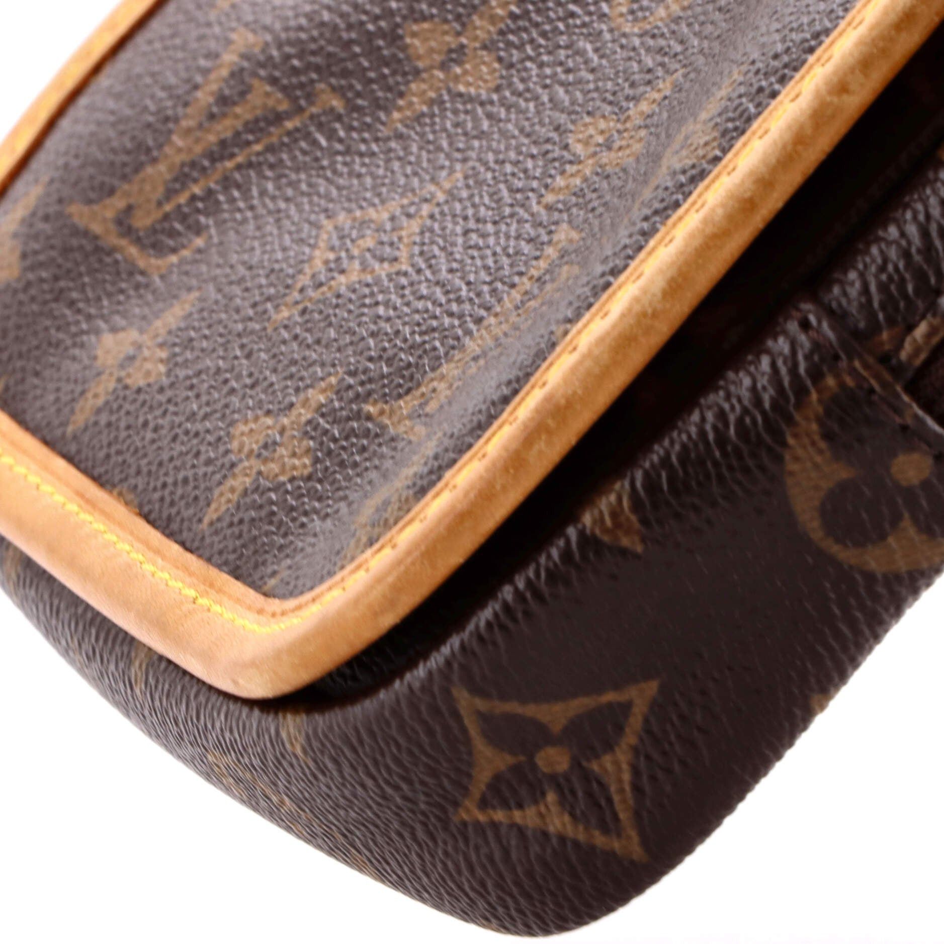 Louis Vuitton Bosphore Waist Bag Size ONE SIZE - 8 Thumbnail
