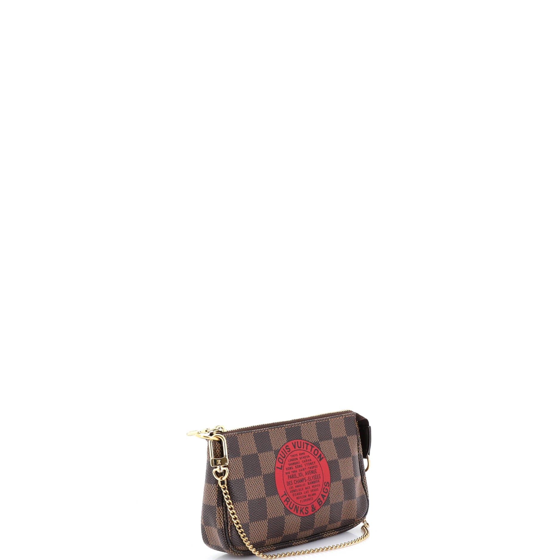 Louis Vuitton Pochette Accessoires Size ONE SIZE - 2 Thumbnail