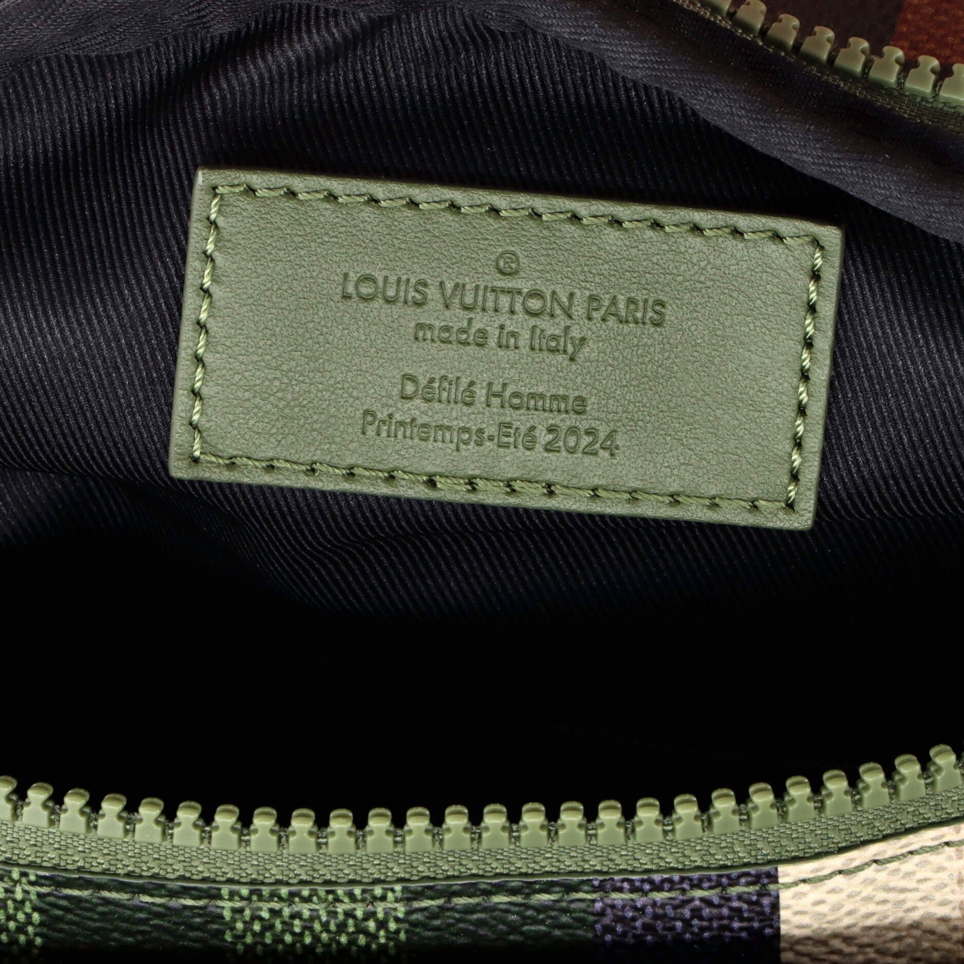 Louis Vuitton Motion Bumbag Size ONE SIZE - 8 Thumbnail