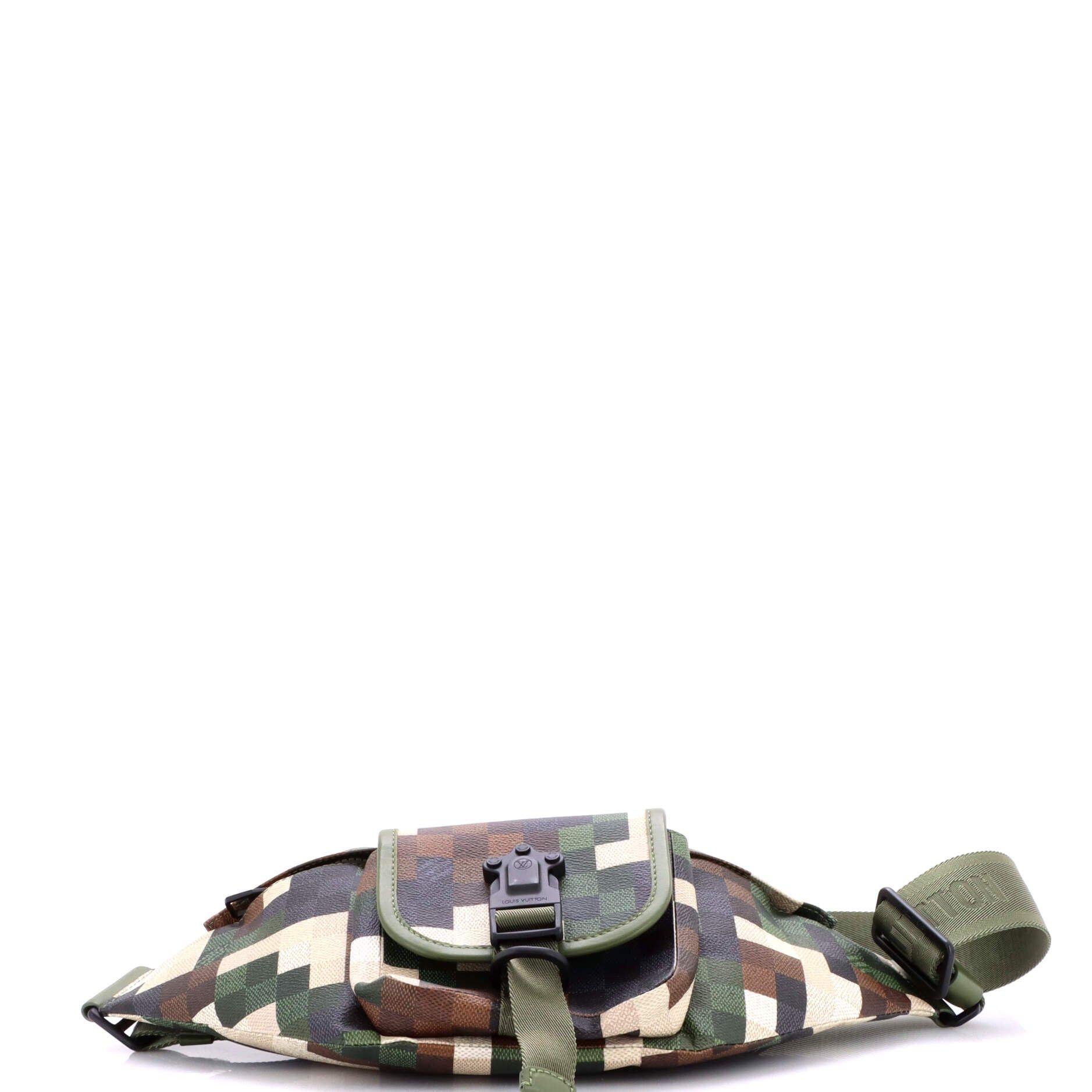 Louis Vuitton Motion Bumbag Size ONE SIZE - 4 Thumbnail