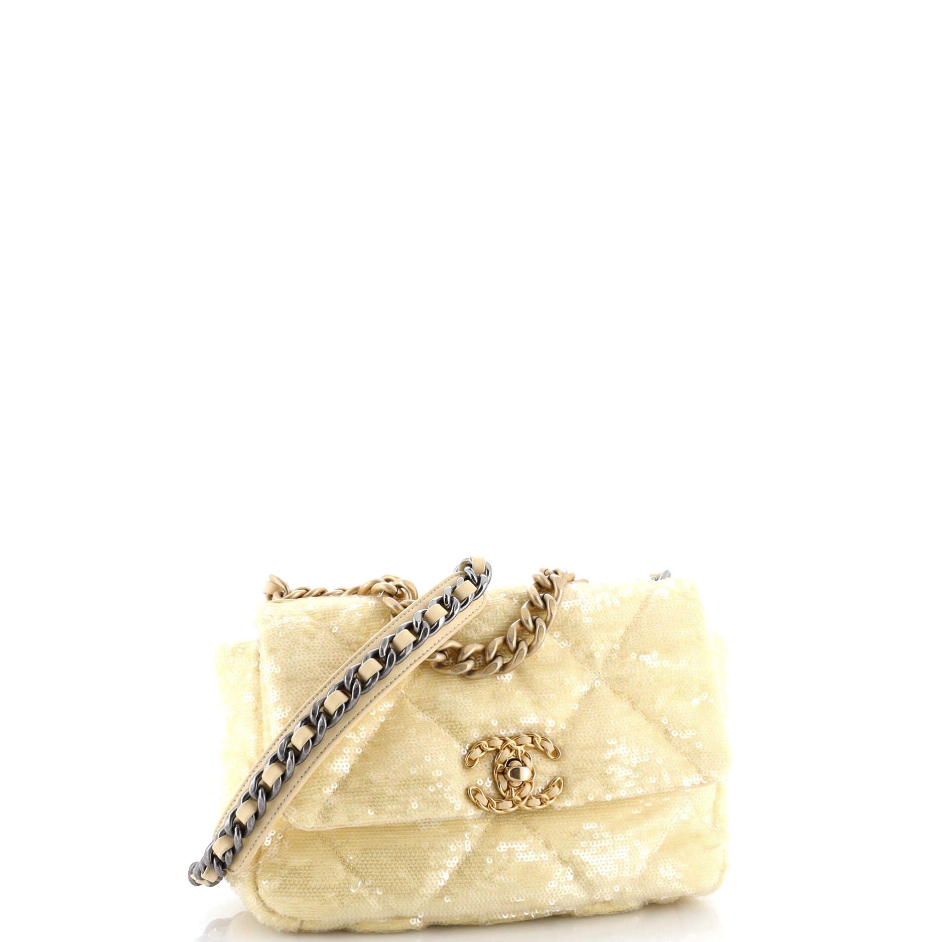 Chanel 19 Flap Bag Size ONE SIZE - 3 Thumbnail
