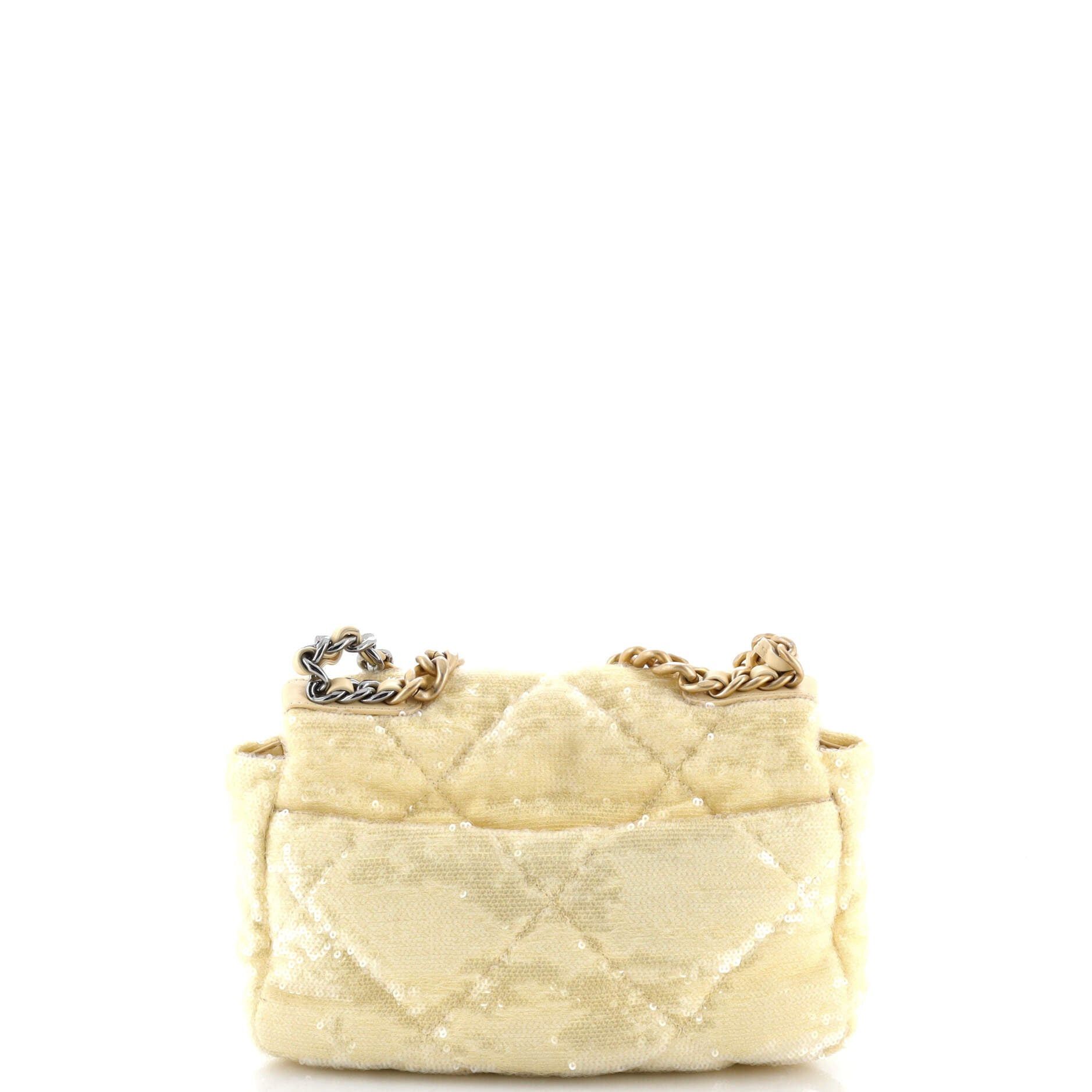 Chanel 19 Flap Bag Size ONE SIZE - 4 Thumbnail