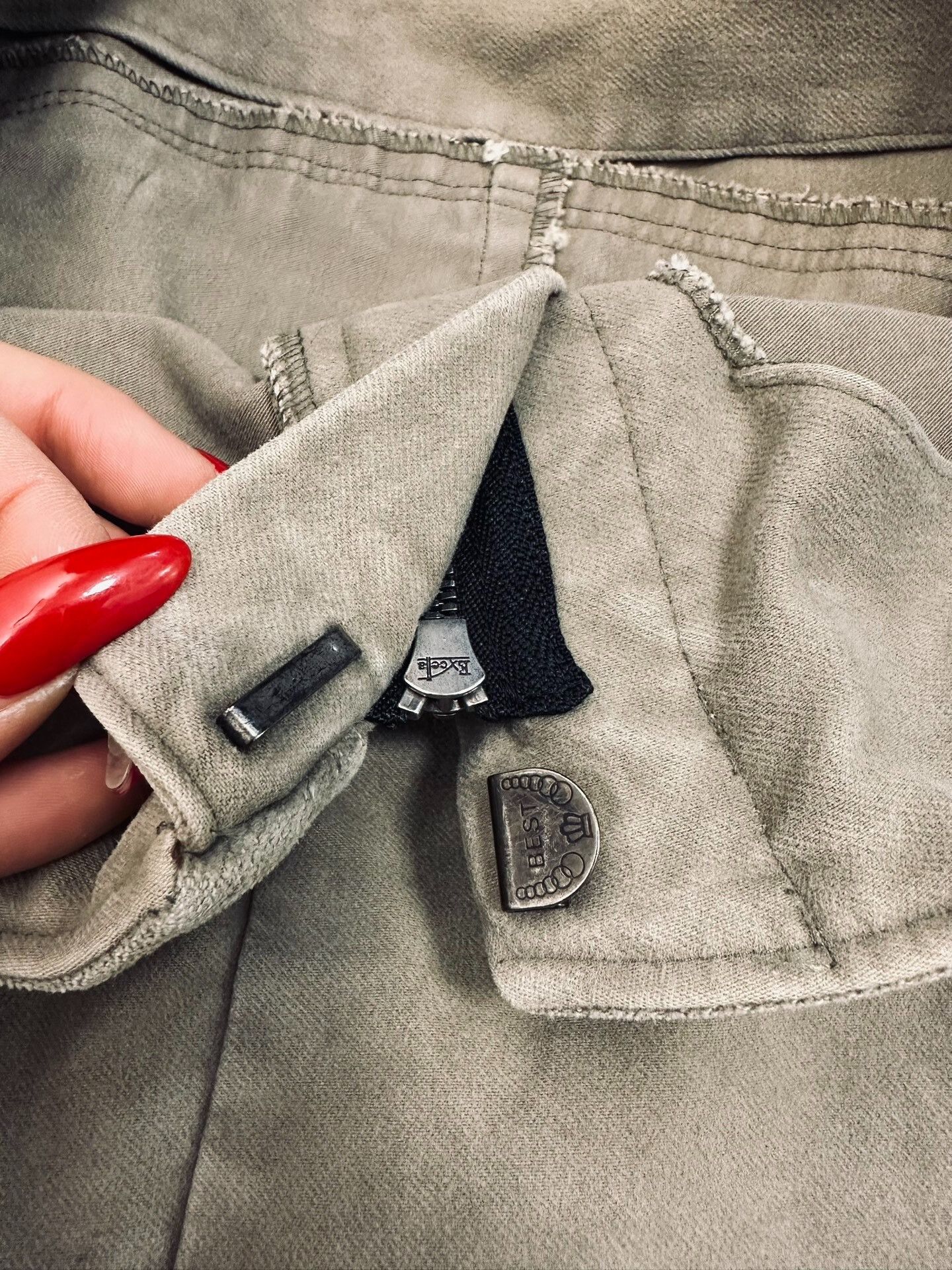 Comme des Garcons Deconstructed Work Skirt with Adjustable Length Size 28" / US 6 / IT 42 - 6 Thumbnail