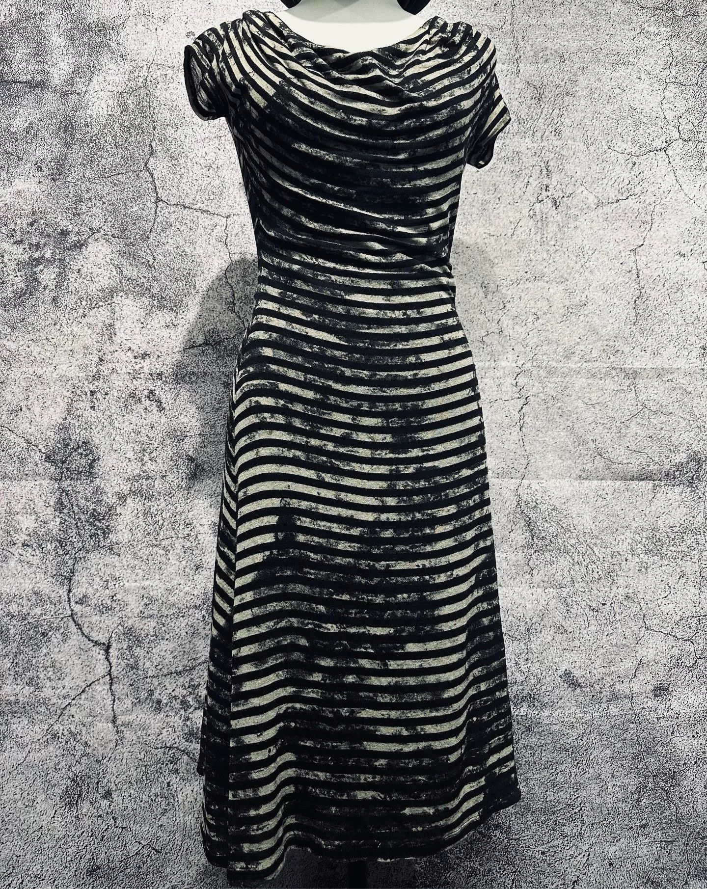 Ermanno Scervino Gradient Neckline Dress by Isabel de Pedro Size M / US 6-8 / IT 42-44 - 2 Thumbnail