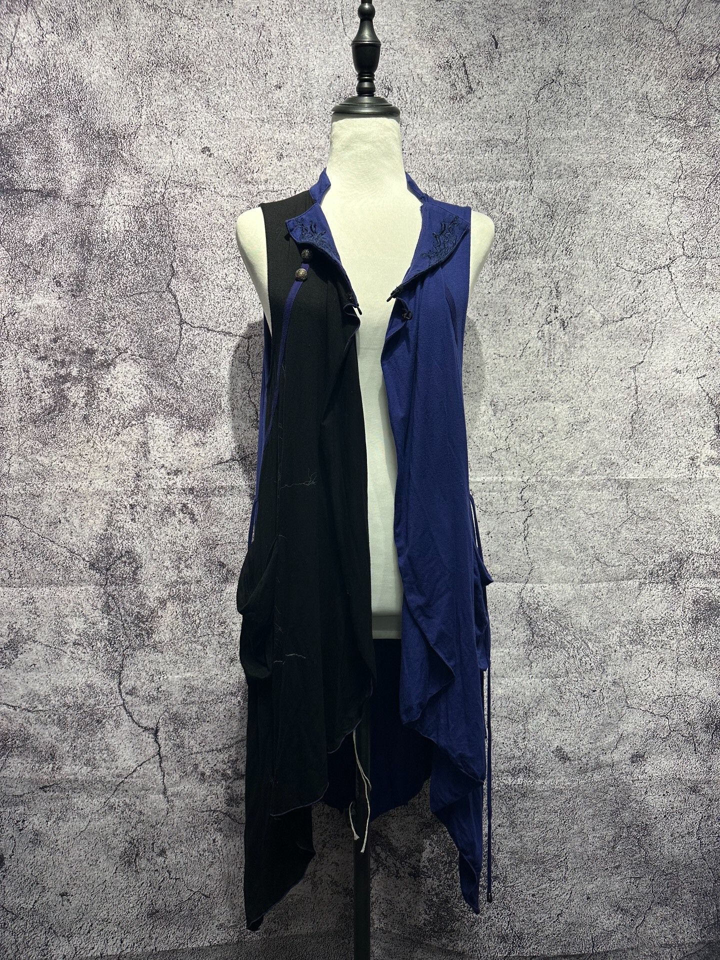 Vivienne Westwood Layered Tail Hem Embroidered Vest Size L / US 10 / IT 46 - 6 Thumbnail