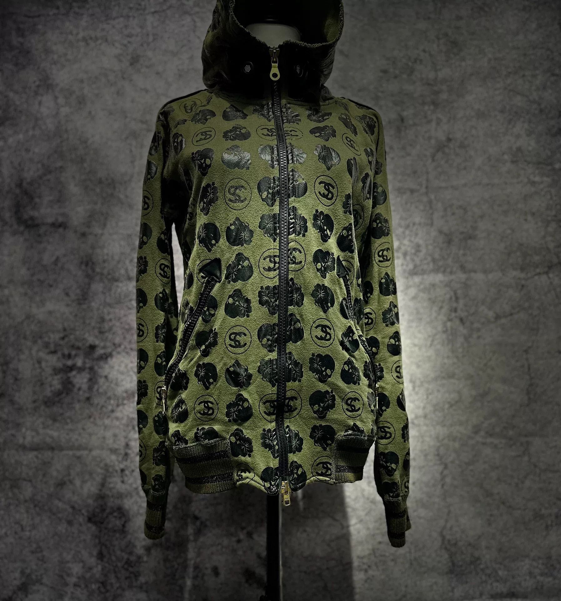 FranCisT MOR.K.S LGB Cowhide Hooded Parka by FRANCIST_MOR.K.S Size US M / EU 48-50 / 2 - 4 Thumbnail