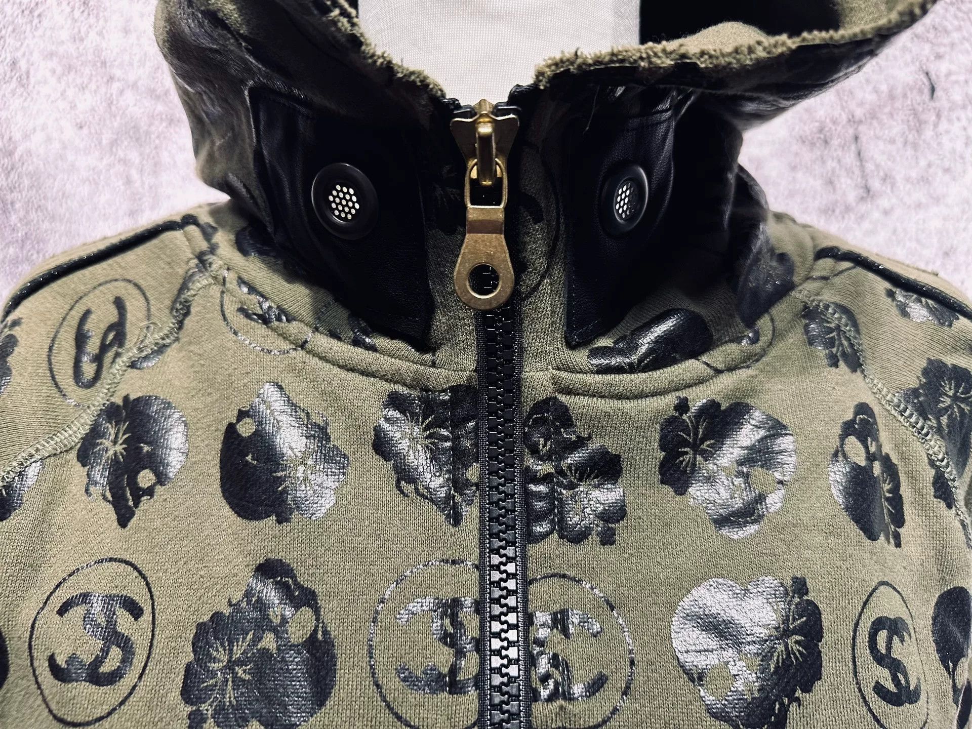 FranCisT MOR.K.S LGB Cowhide Hooded Parka by FRANCIST_MOR.K.S Size US M / EU 48-50 / 2 - 9 Thumbnail