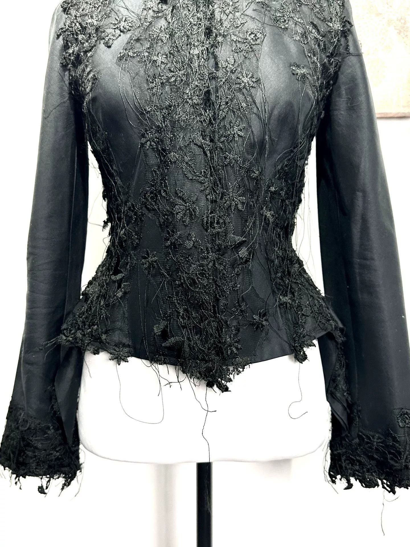 Ermanno Scervino Black Lace Embroidered Tailcoat Jacket Size S / US 4 / IT 40 - 3 Thumbnail