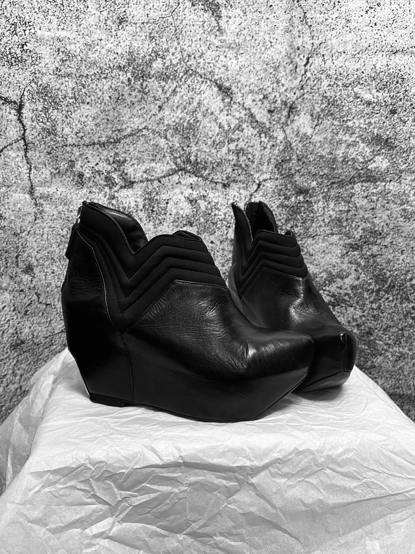 Rick Owens Rick Owens Black Platform Ankle Boots Size US 6 / IT 36 - 3 Thumbnail