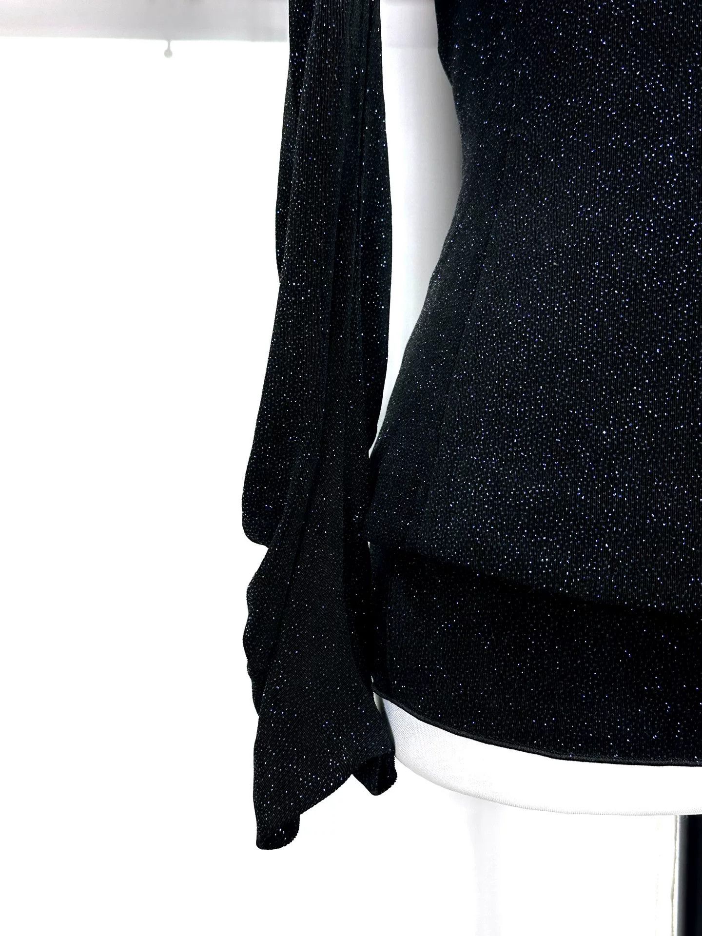Armani Collezioni Elegant Batwing Suit Set by Armani Size S / US 4 / IT 40 - 3 Thumbnail