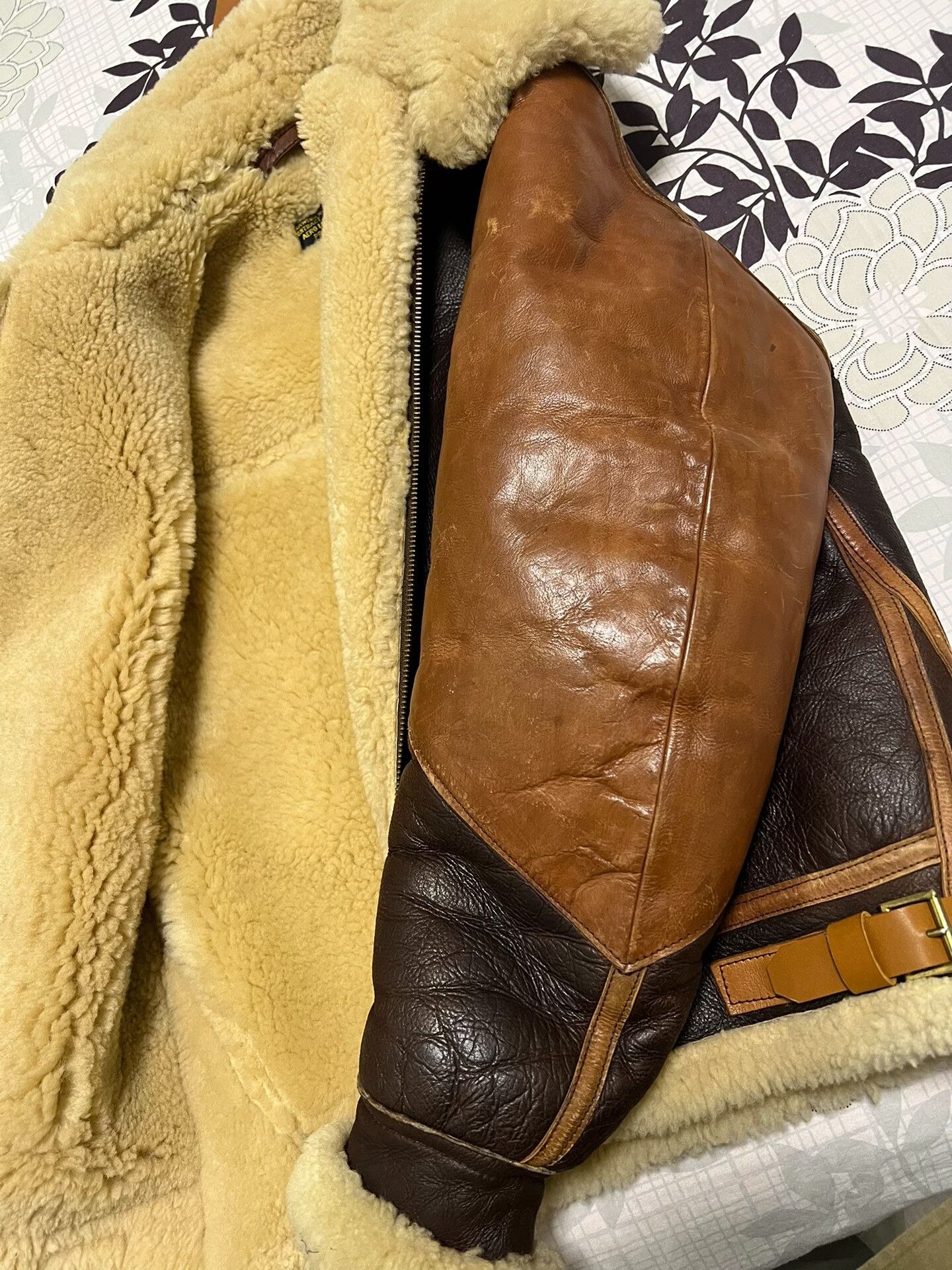 Aero Leathers AERO Leather Jacket with Fur Collar Size US M / EU 48-50 / 2 - 5 Thumbnail