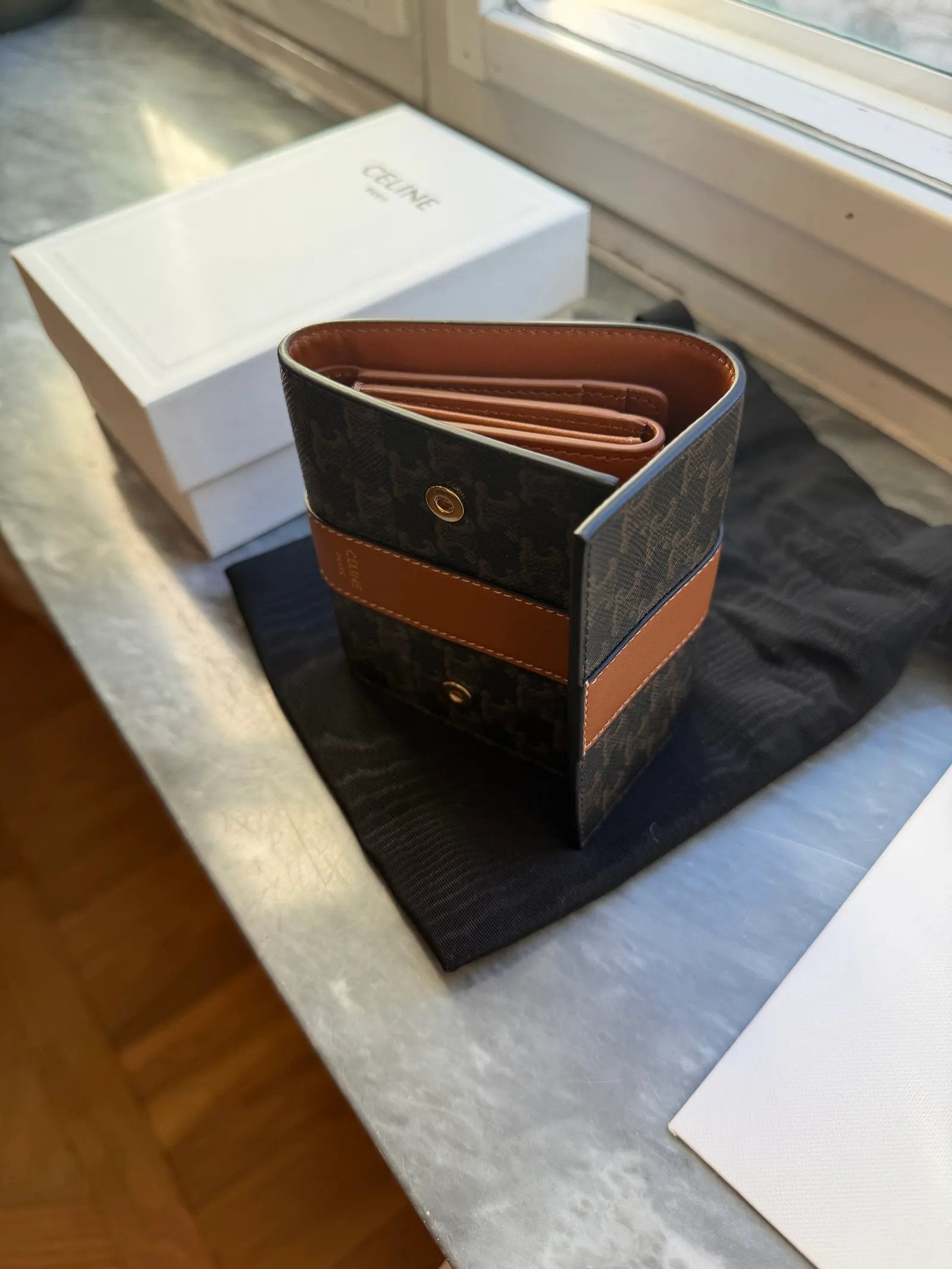 Celine Celine Small trifold wallet Wallet Size ONE SIZE - 4 Thumbnail