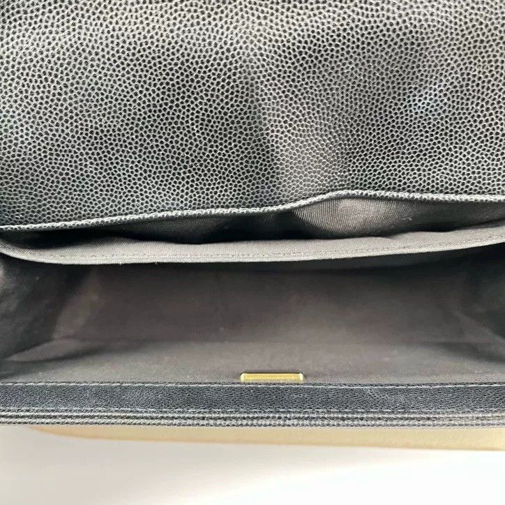 Chanel Pre-loved Bag Very good condition Size ONE SIZE - 4 Thumbnail