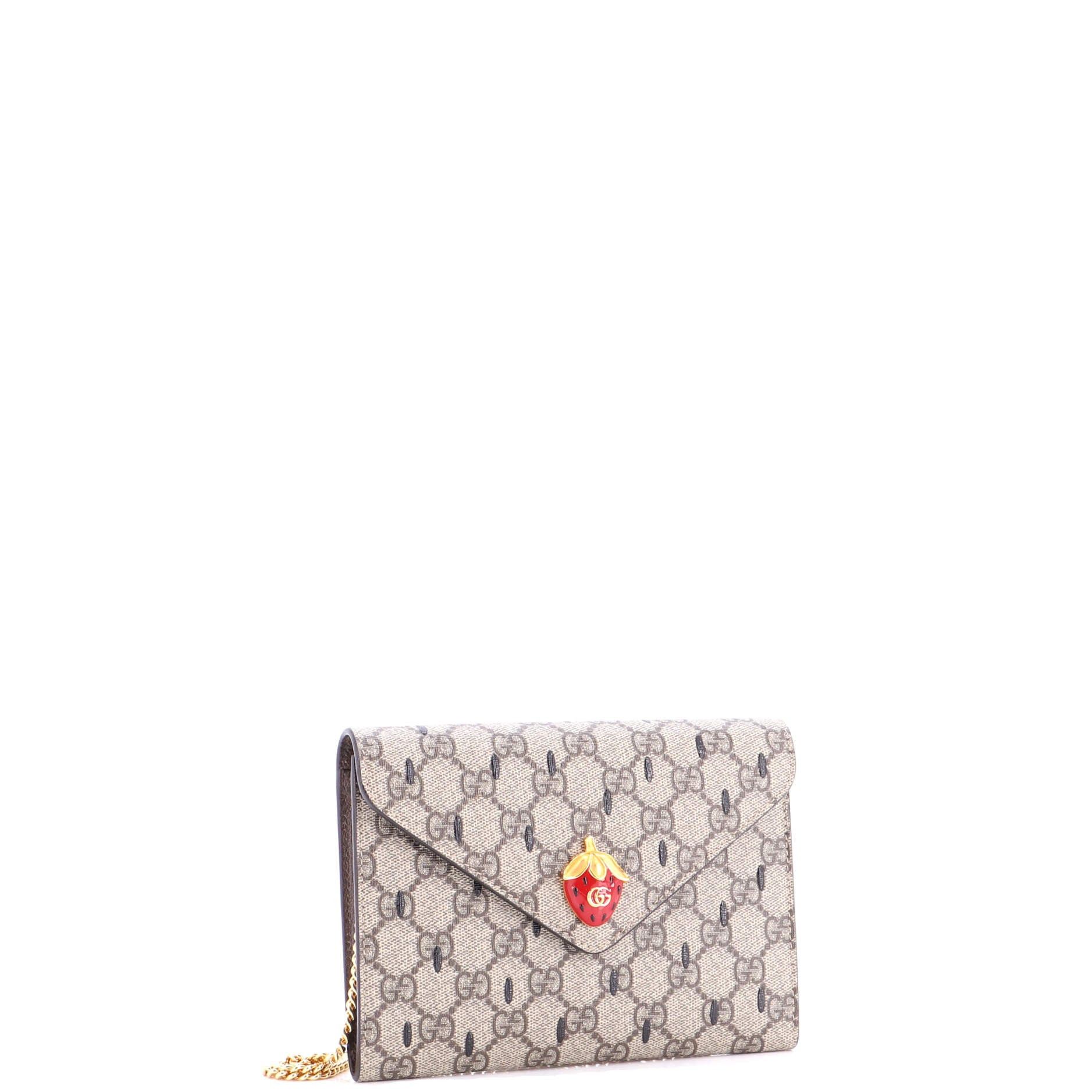 Gucci Strawberry Wallet on Chain Size ONE SIZE - 2 Thumbnail